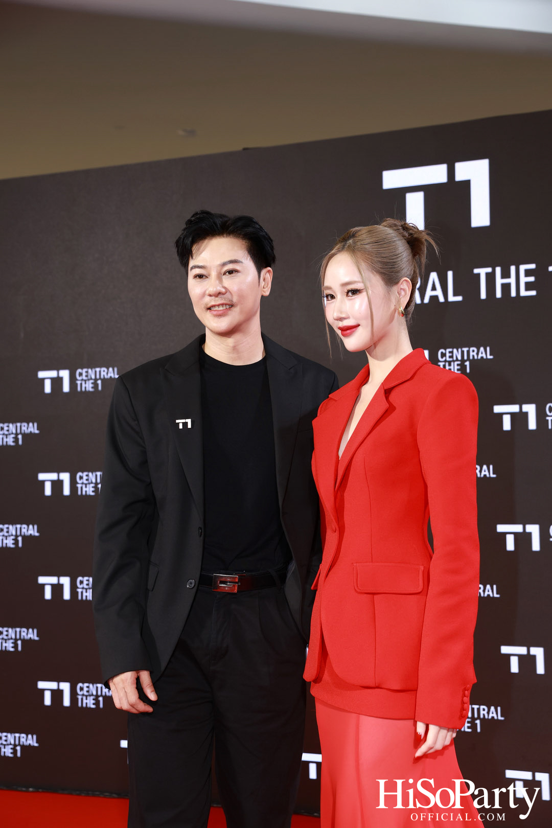 เซ็นทรัล เดอะวัน เปิดตัวภาพลักษณ์แบรนด์และบัตรเครดิตโฉมใหม่ พร้อมหนังโฆษณาโดย นวพล ธำรงรัตนฤทธิ์ และนักแสดงรุ่นใหม่ เจนเย่-เมธิกา