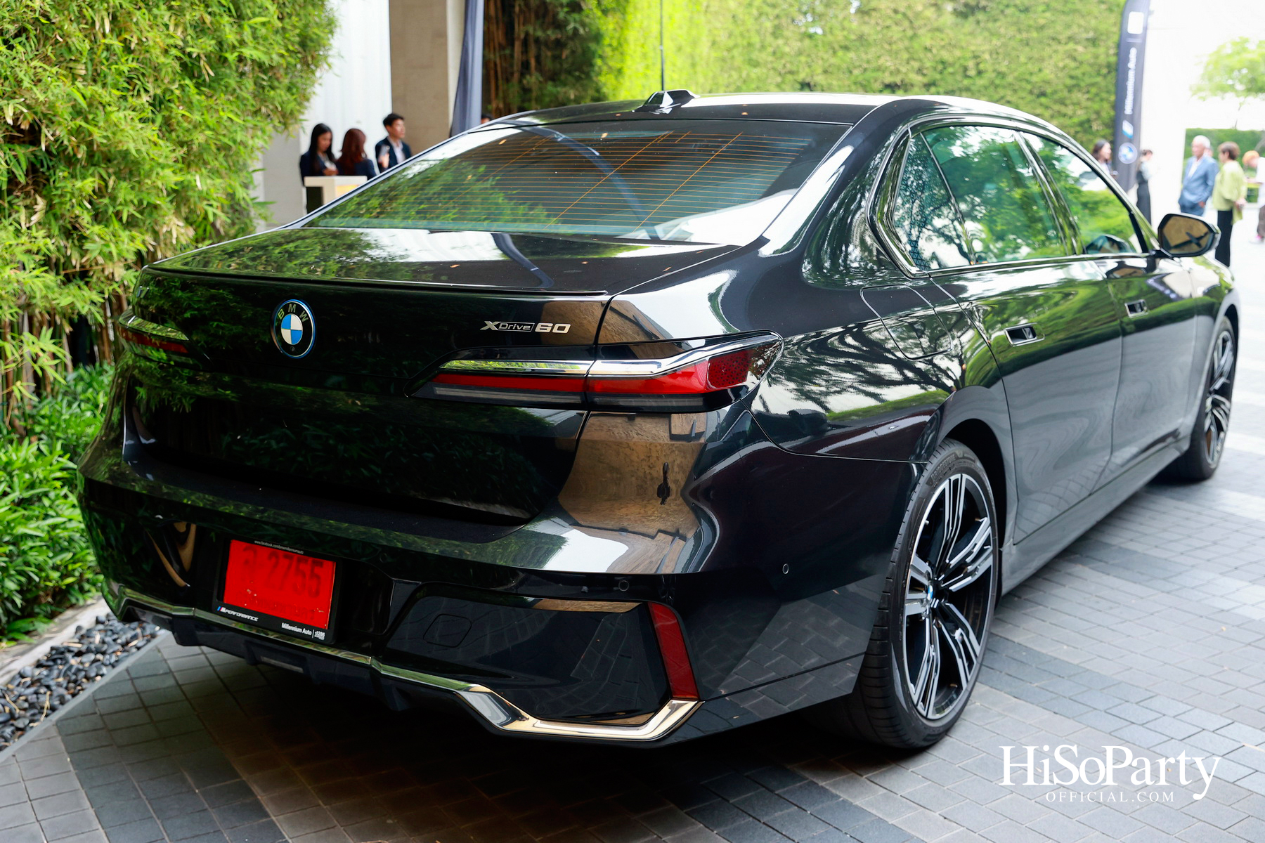 มิลเลนเนียม ออโต้ กรุ๊ป ฉลองครบรอบ 25 ปีอย่างยิ่งใหญ่ จัดงานเปิดตัว ‘The i7’ พร้อมคอนเสิร์ตสุดเอ็กซ์คลูซีฟ