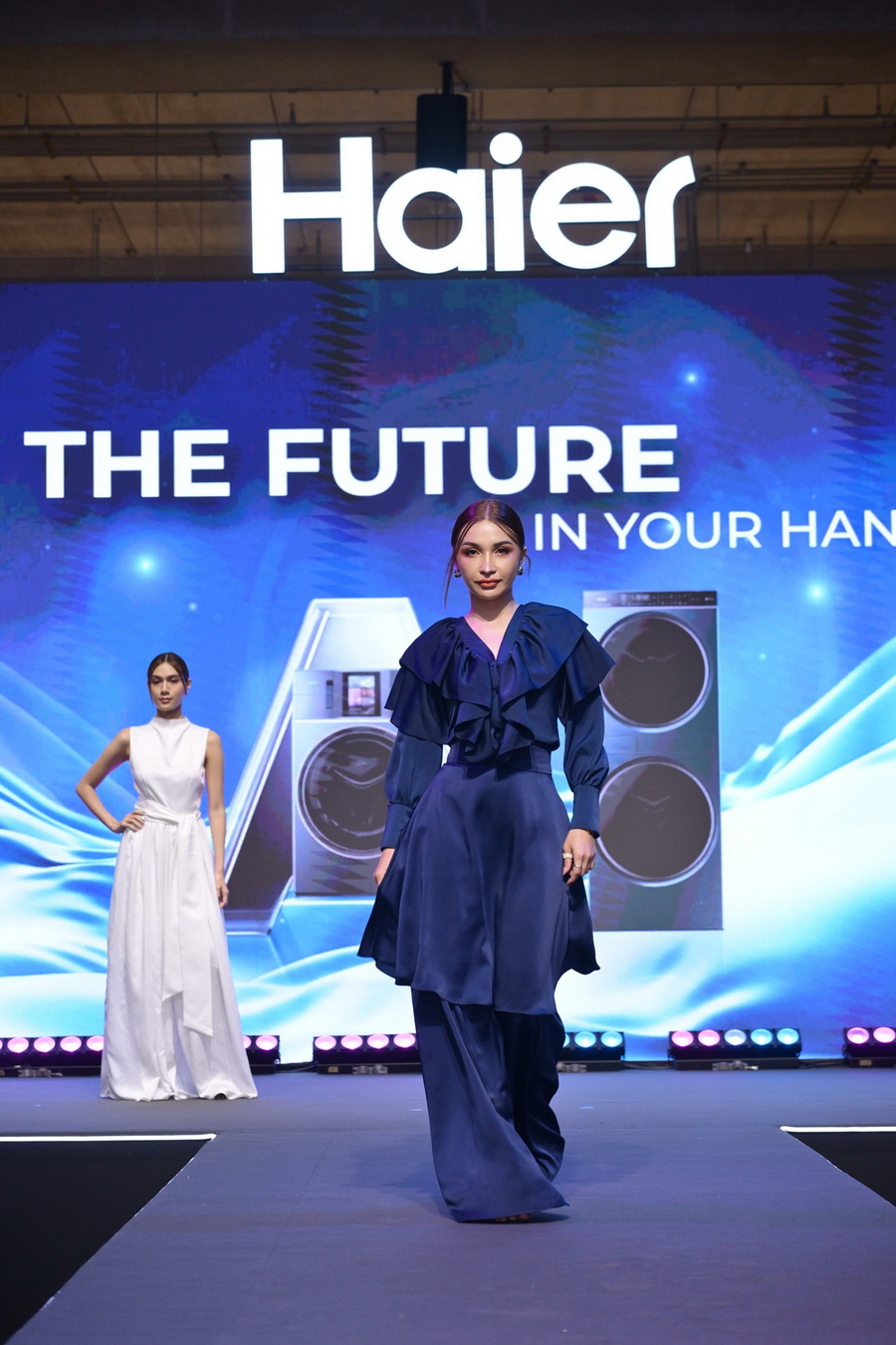 ไฮเออร์เปิดตัวเครื่องซักผ้า AI 3 รุ่นใหม่ ดีไซน์แมทช์ไซส์คนเอเชีย พร้อมเทคโนโลยีล้ำยุค ตอบโจทย์ทุกไลฟ์สไตล์
