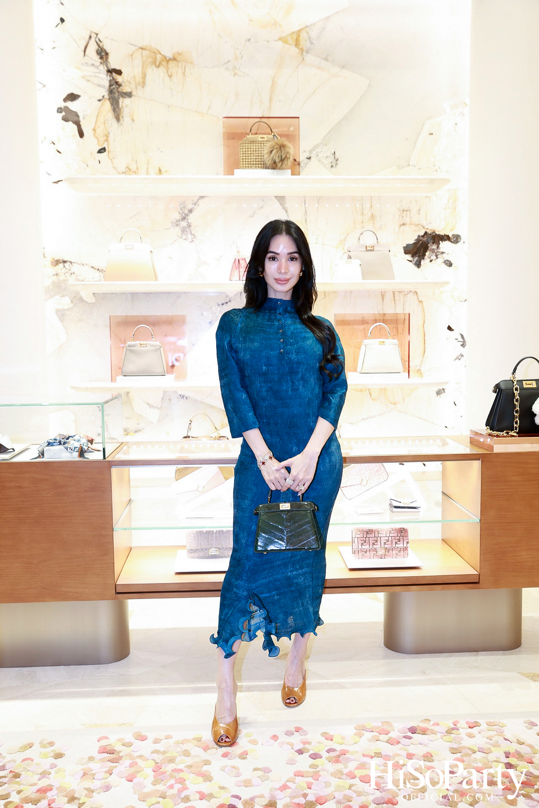 FENDI เปิดบูติกแห่งใหม่ ณ ICONSIAM พร้อมจัดงานค็อกเทลปาร์ตี้สุดเอ็กซ์คลูซีฟ เปิดตัวคอลเลกชัน Fall/Winter 2025-26 ครั้งแรกในไทย