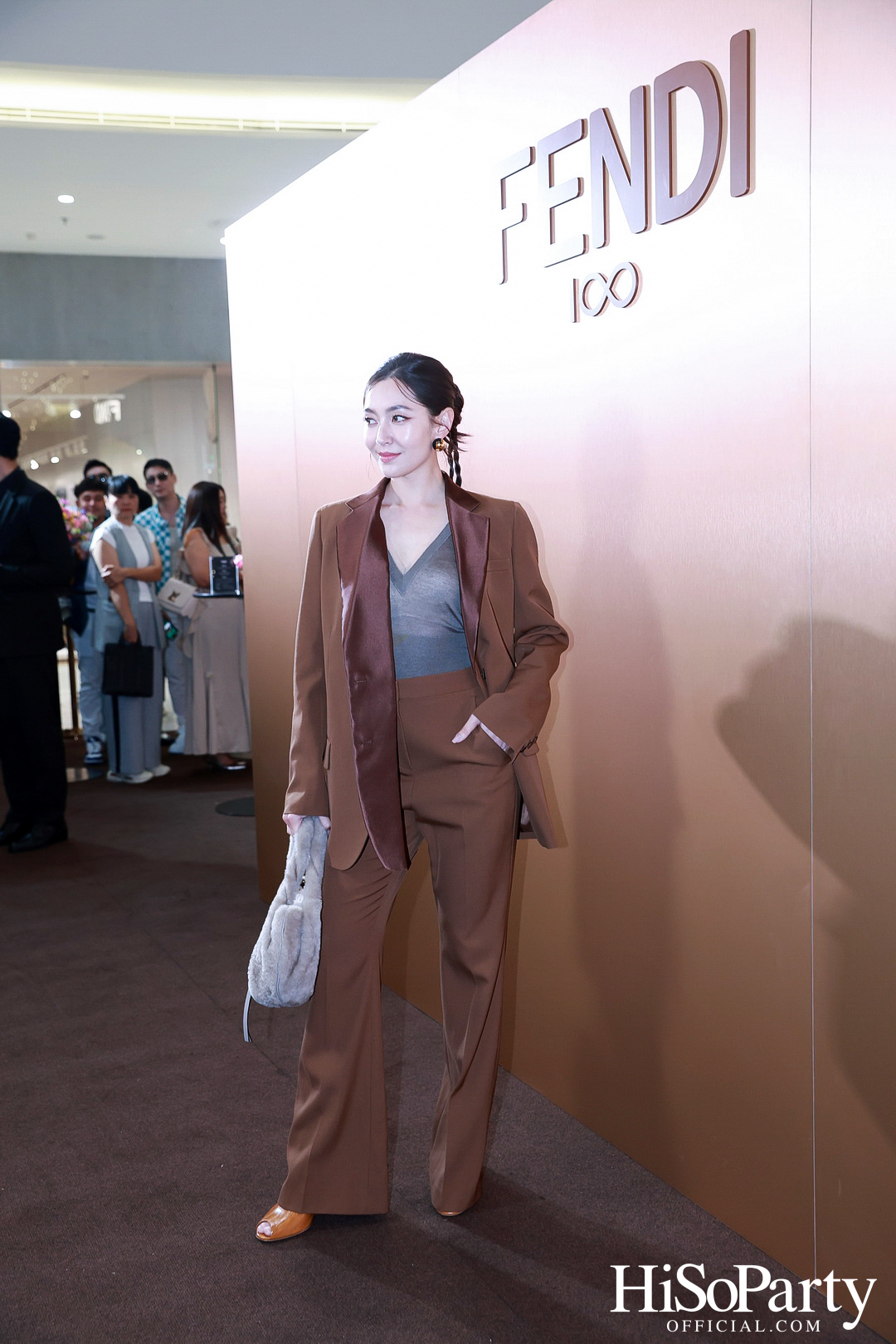 FENDI เปิดบูติกแห่งใหม่ ณ ICONSIAM พร้อมจัดงานค็อกเทลปาร์ตี้สุดเอ็กซ์คลูซีฟ เปิดตัวคอลเลกชัน Fall/Winter 2025-26 ครั้งแรกในไทย