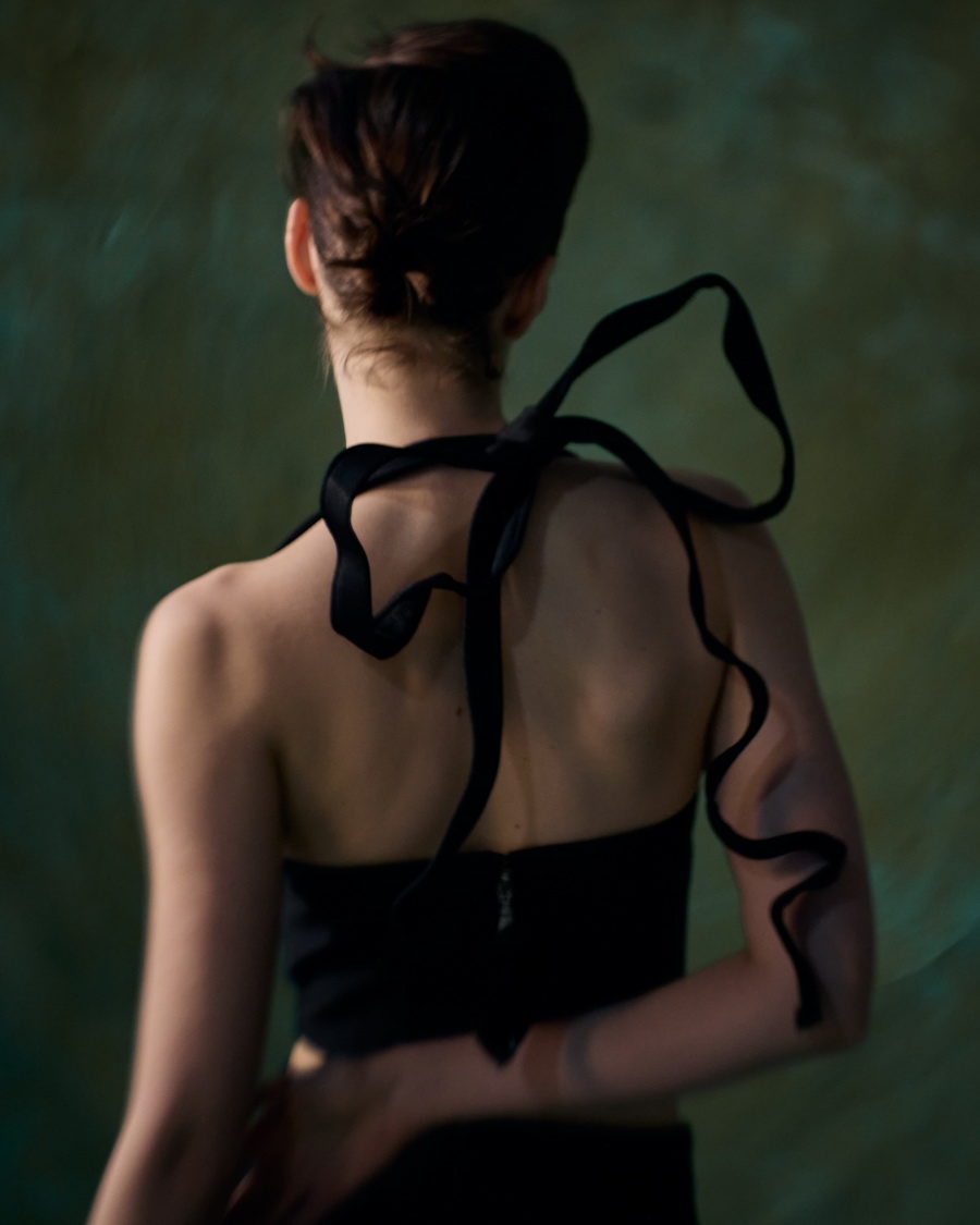 VICKTEERUT Pre-Fall 2025 – ‘Diet Cake’ นิยามใหม่ของความหวาน ที่เฉียบคมและน่าค้นหา