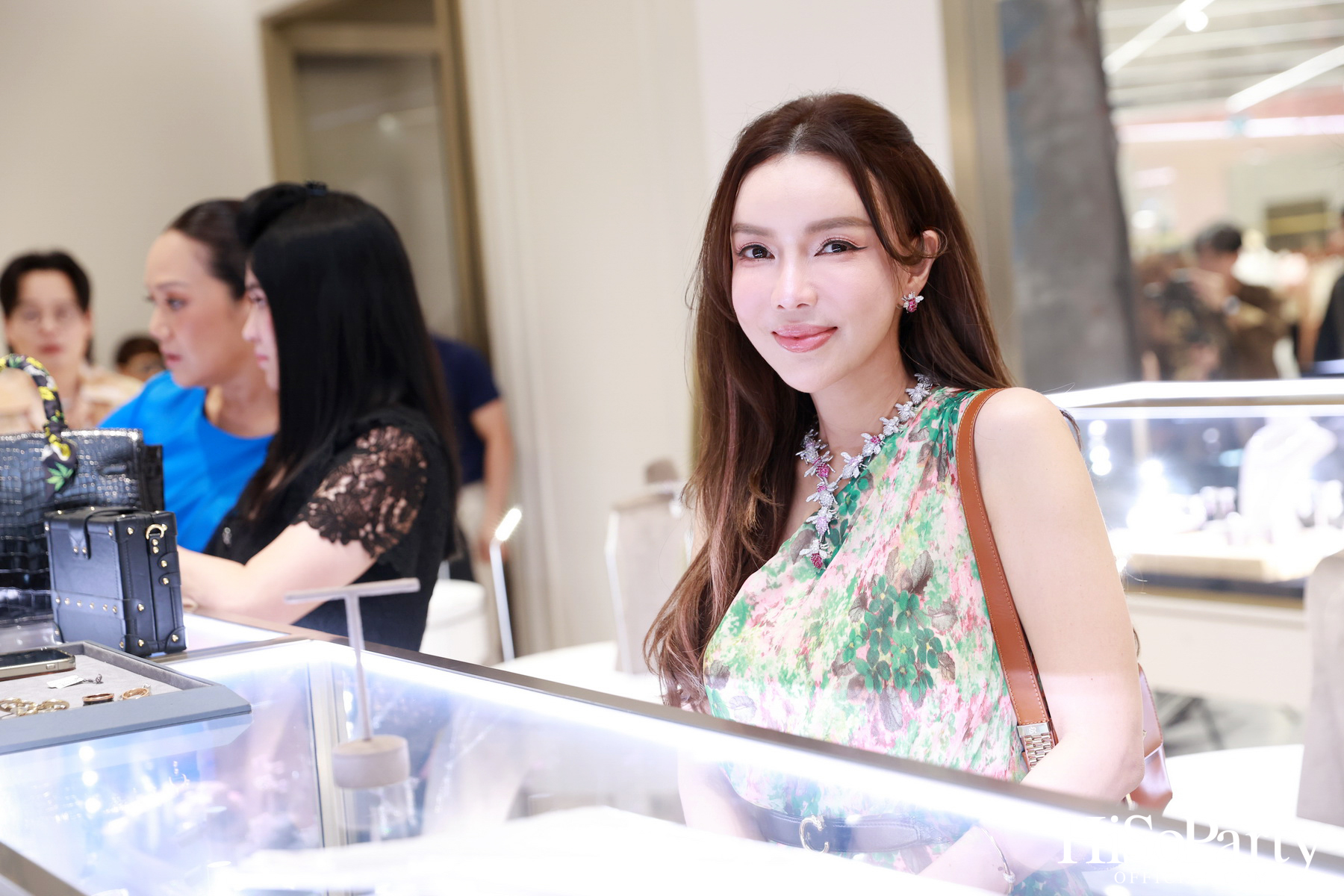 Beauty Gems เปิดตัวคอลเลกชันใหม่ ‘Abeille Magnifique’ สะท้อนความงดงามอันทรงพลังของผึ้ง