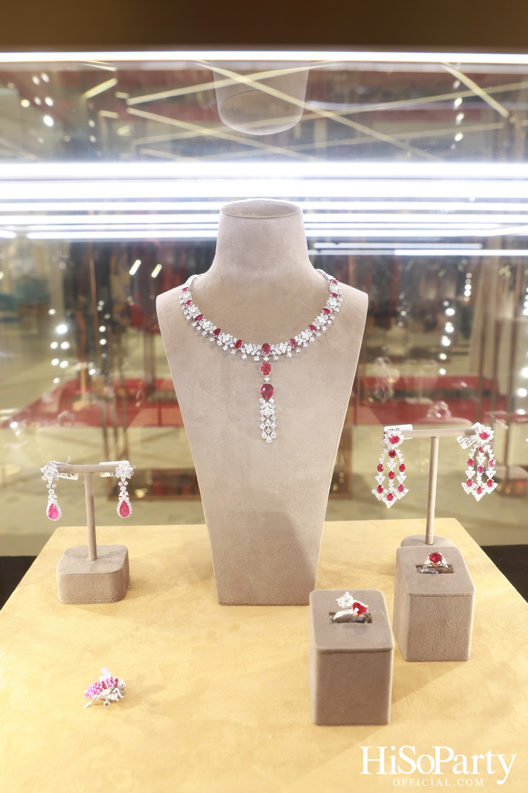 Beauty Gems เปิดตัวคอลเลกชันใหม่ ‘Abeille Magnifique’ สะท้อนความงดงามอันทรงพลังของผึ้ง