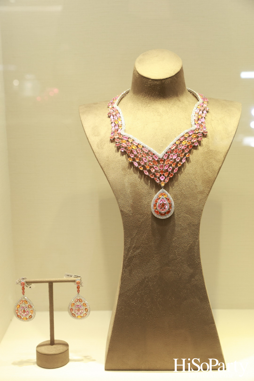 Beauty Gems เปิดตัวคอลเลกชันใหม่ ‘Abeille Magnifique’ สะท้อนความงดงามอันทรงพลังของผึ้ง