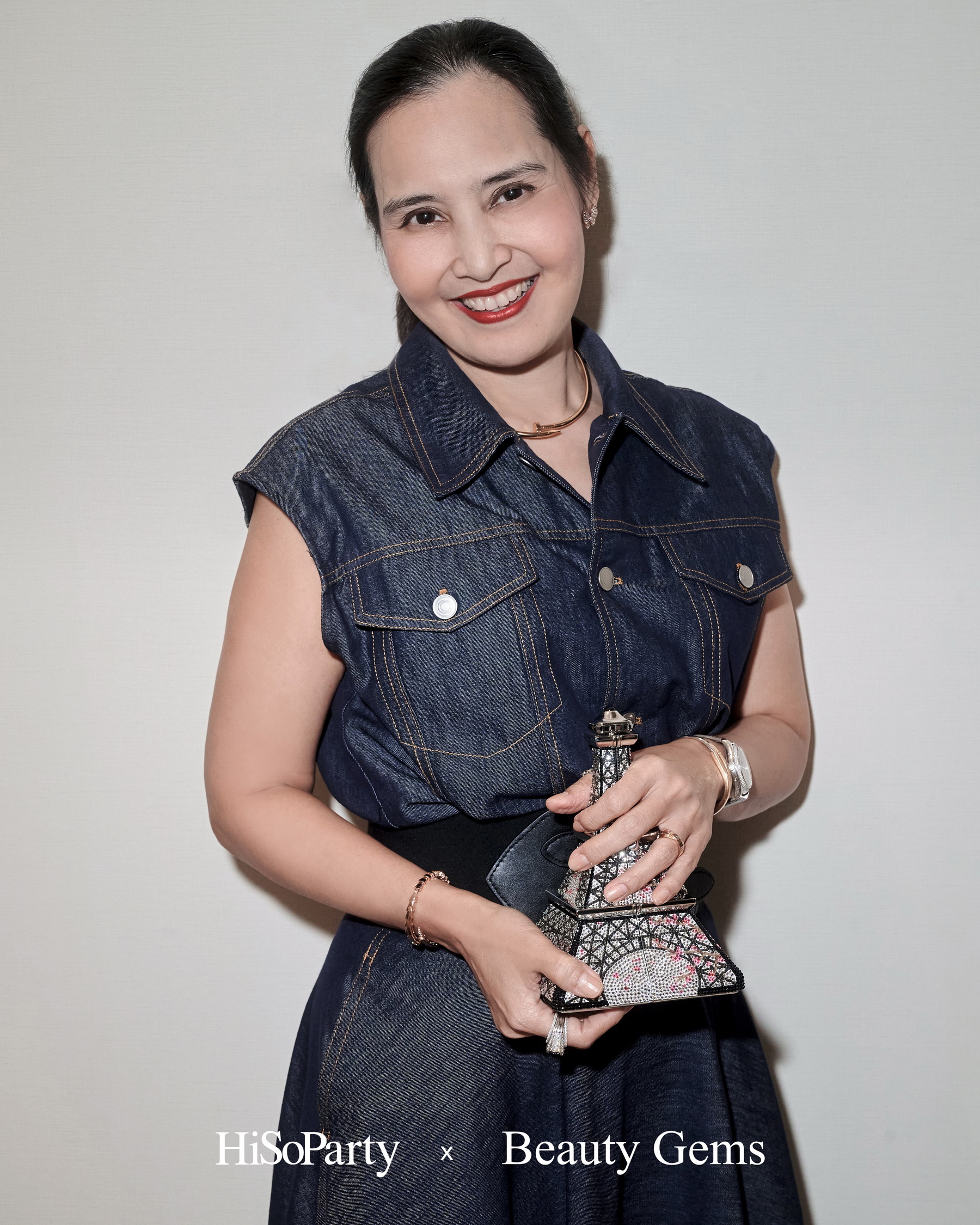 Beauty Gems เปิดตัวคอลเลกชันใหม่ ‘Abeille Magnifique’ สะท้อนความงดงามอันทรงพลังของผึ้ง