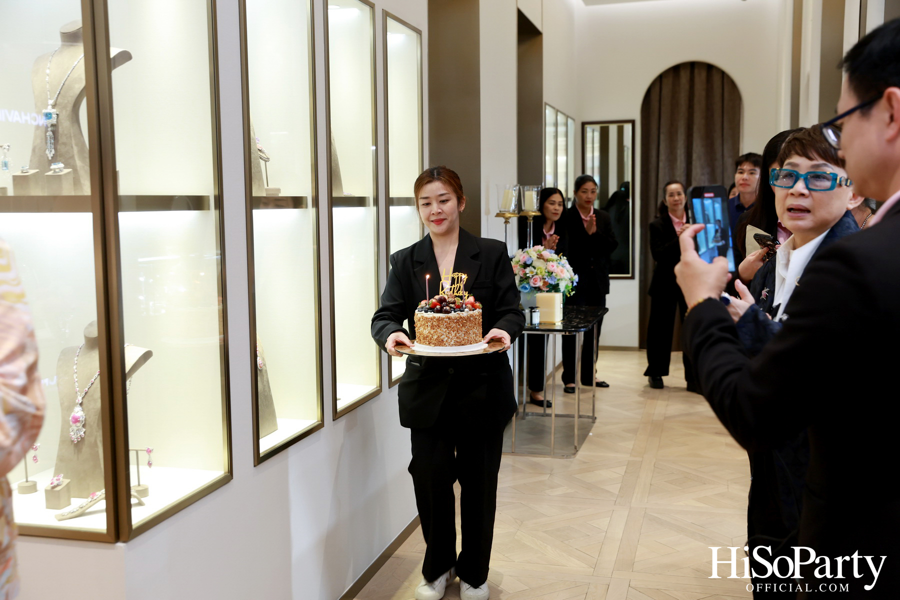 Beauty Gems เปิดตัวคอลเลกชันใหม่ ‘Abeille Magnifique’ สะท้อนความงดงามอันทรงพลังของผึ้ง