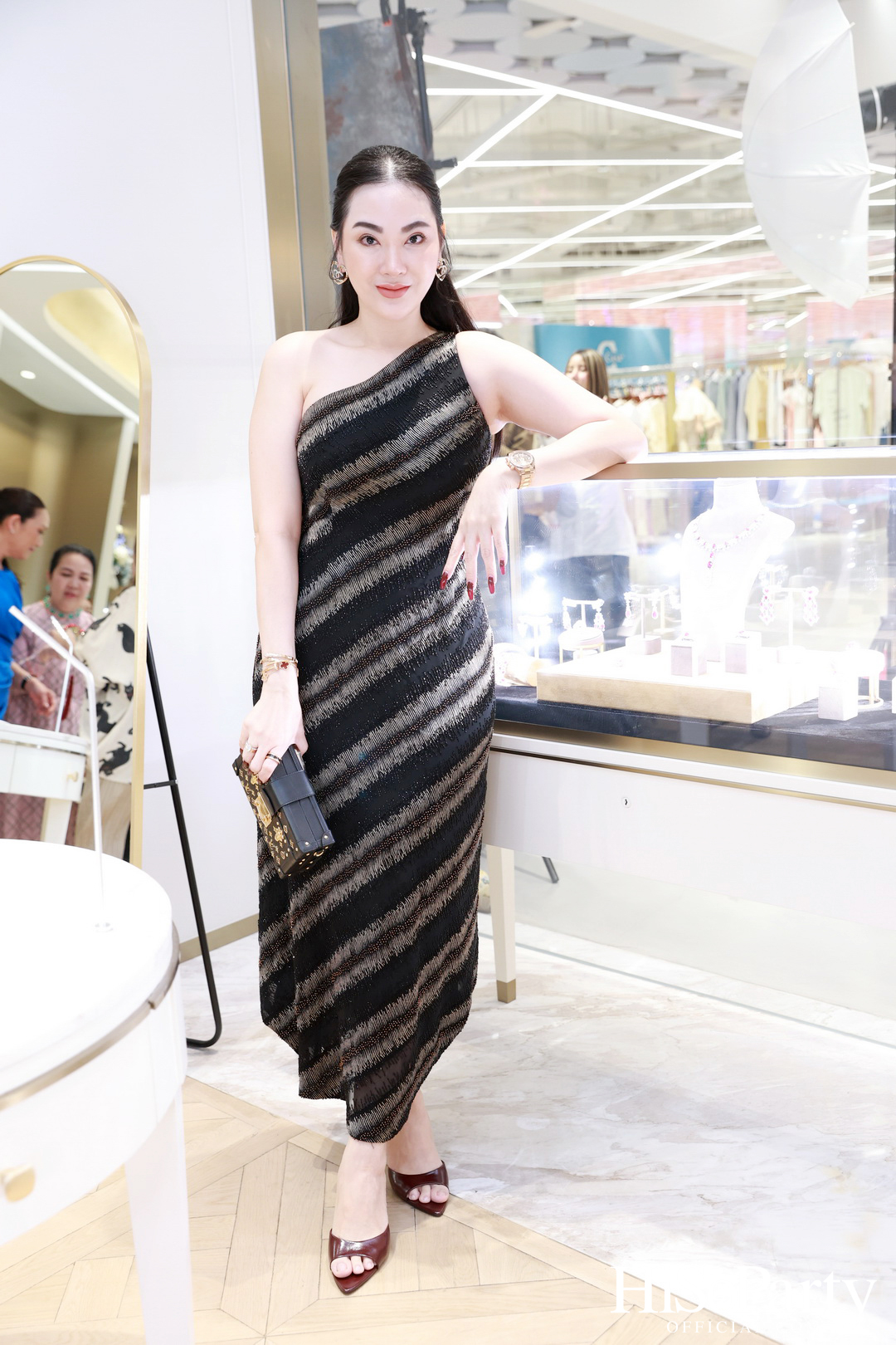 Beauty Gems เปิดตัวคอลเลกชันใหม่ ‘Abeille Magnifique’ สะท้อนความงดงามอันทรงพลังของผึ้ง