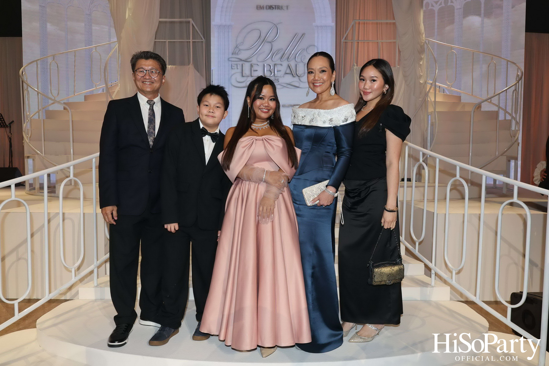 EM DISTRICT เนรมิตค่ำคืนสุดสง่างาม ‘LA BELLE et LE BEAU 2025’ เปิดตัว 15 หนุ่มสาว GEN Z ที่มากด้วยความสามารถ และแพชชั่น