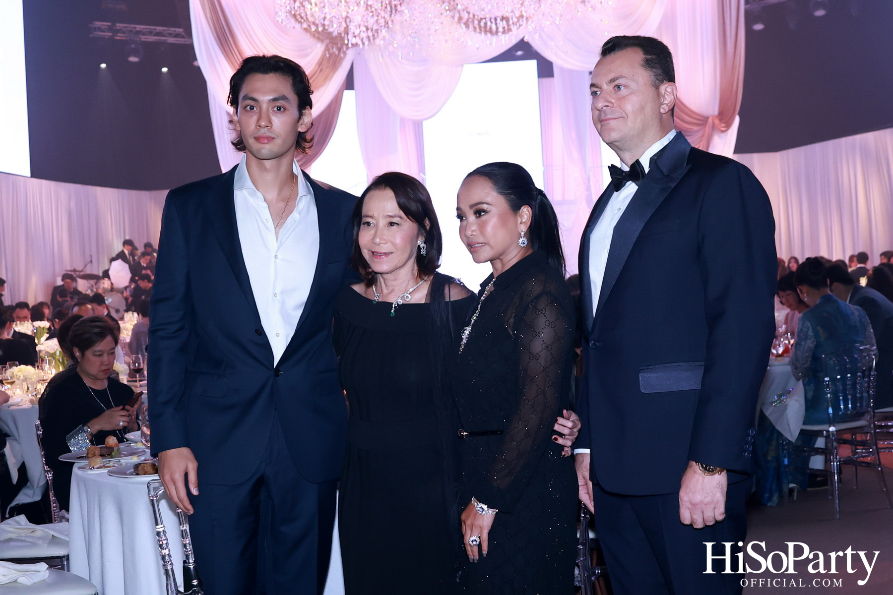 EM DISTRICT เนรมิตค่ำคืนสุดสง่างาม ‘LA BELLE et LE BEAU 2025’ เปิดตัว 15 หนุ่มสาว GEN Z ที่มากด้วยความสามารถ และแพชชั่น