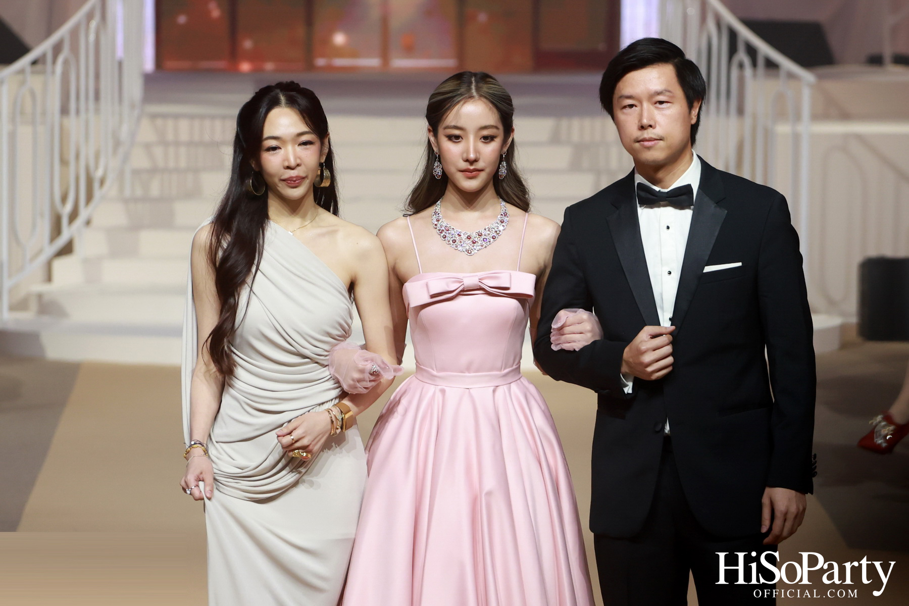 EM DISTRICT เนรมิตค่ำคืนสุดสง่างาม ‘LA BELLE et LE BEAU 2025’ เปิดตัว 15 หนุ่มสาว GEN Z ที่มากด้วยความสามารถ และแพชชั่น