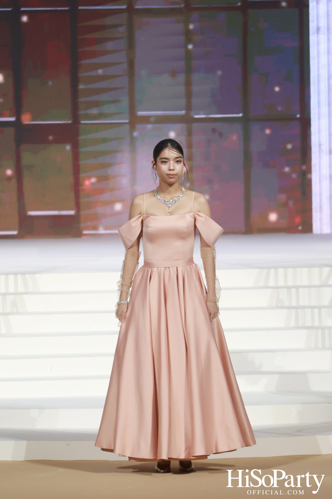 EM DISTRICT เนรมิตค่ำคืนสุดสง่างาม ‘LA BELLE et LE BEAU 2025’ เปิดตัว 15 หนุ่มสาว GEN Z ที่มากด้วยความสามารถ และแพชชั่น