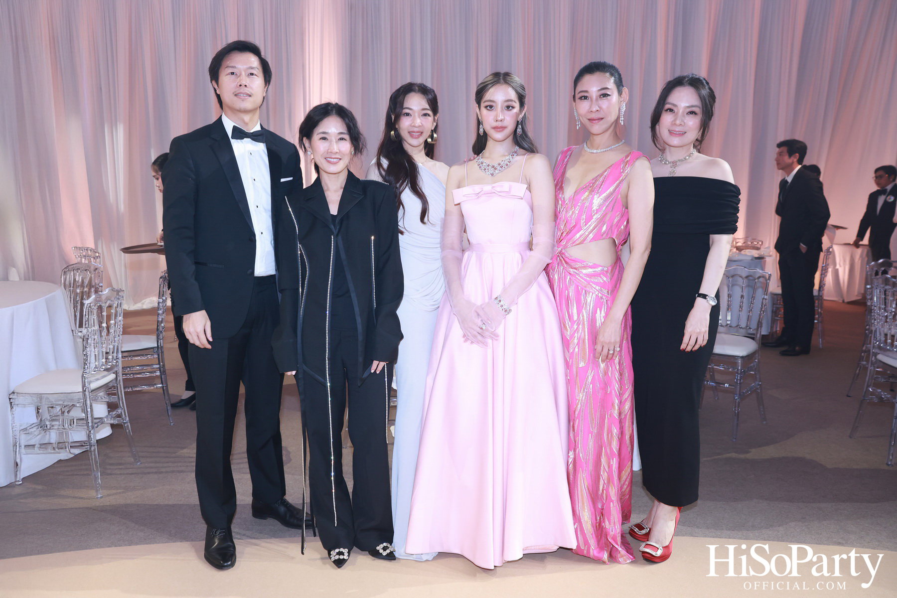 EM DISTRICT เนรมิตค่ำคืนสุดสง่างาม ‘LA BELLE et LE BEAU 2025’ เปิดตัว 15 หนุ่มสาว GEN Z ที่มากด้วยความสามารถ และแพชชั่น