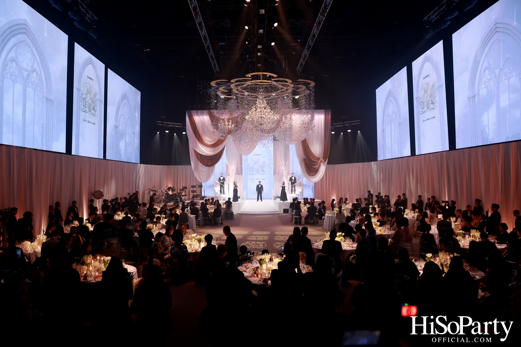 EM DISTRICT เนรมิตค่ำคืนสุดสง่างาม ‘LA BELLE et LE BEAU 2025’ เปิดตัว 15 หนุ่มสาว GEN Z ที่มากด้วยความสามารถ และแพชชั่น