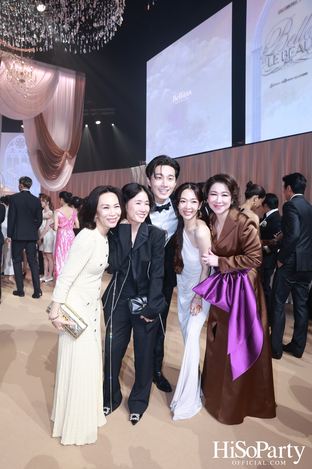 EM DISTRICT เนรมิตค่ำคืนสุดสง่างาม ‘LA BELLE et LE BEAU 2025’ เปิดตัว 15 หนุ่มสาว GEN Z ที่มากด้วยความสามารถ และแพชชั่น