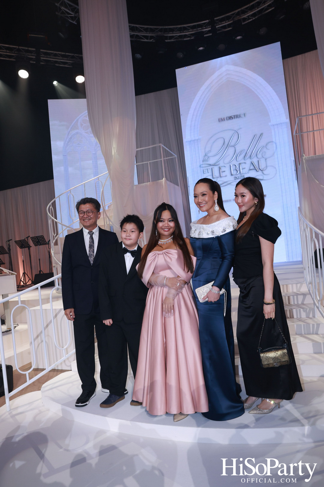 EM DISTRICT เนรมิตค่ำคืนสุดสง่างาม ‘LA BELLE et LE BEAU 2025’ เปิดตัว 15 หนุ่มสาว GEN Z ที่มากด้วยความสามารถ และแพชชั่น