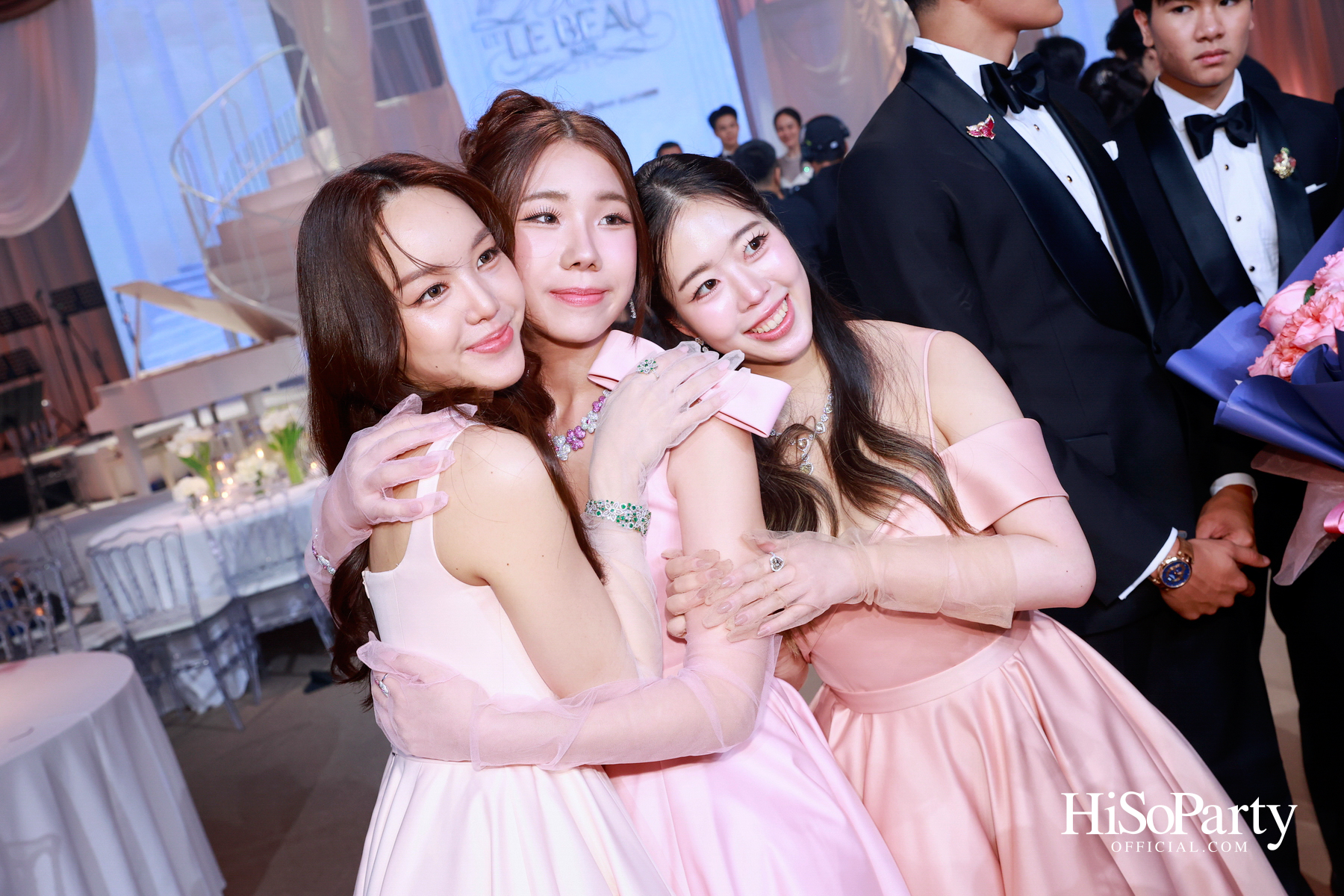 EM DISTRICT เนรมิตค่ำคืนสุดสง่างาม ‘LA BELLE et LE BEAU 2025’ เปิดตัว 15 หนุ่มสาว GEN Z ที่มากด้วยความสามารถ และแพชชั่น