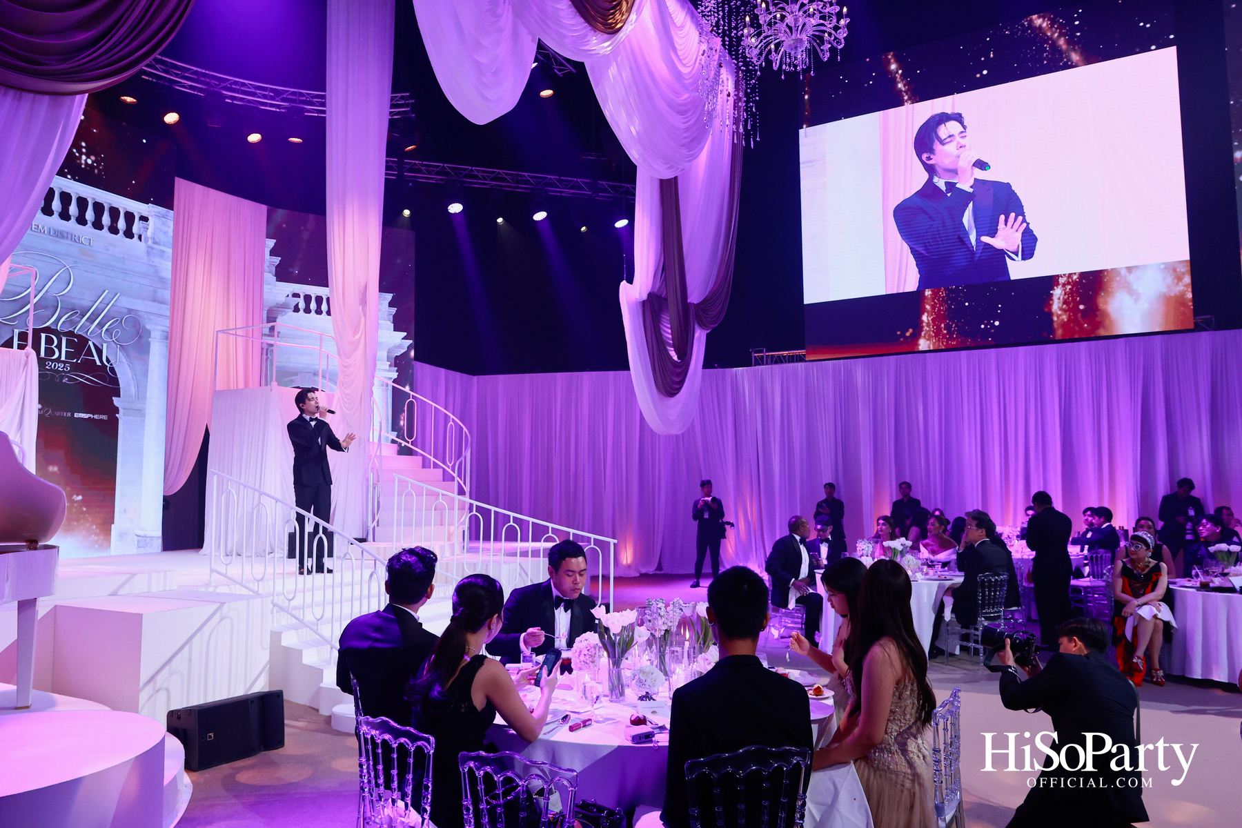 EM DISTRICT เนรมิตค่ำคืนสุดสง่างาม ‘LA BELLE et LE BEAU 2025’ เปิดตัว 15 หนุ่มสาว GEN Z ที่มากด้วยความสามารถ และแพชชั่น