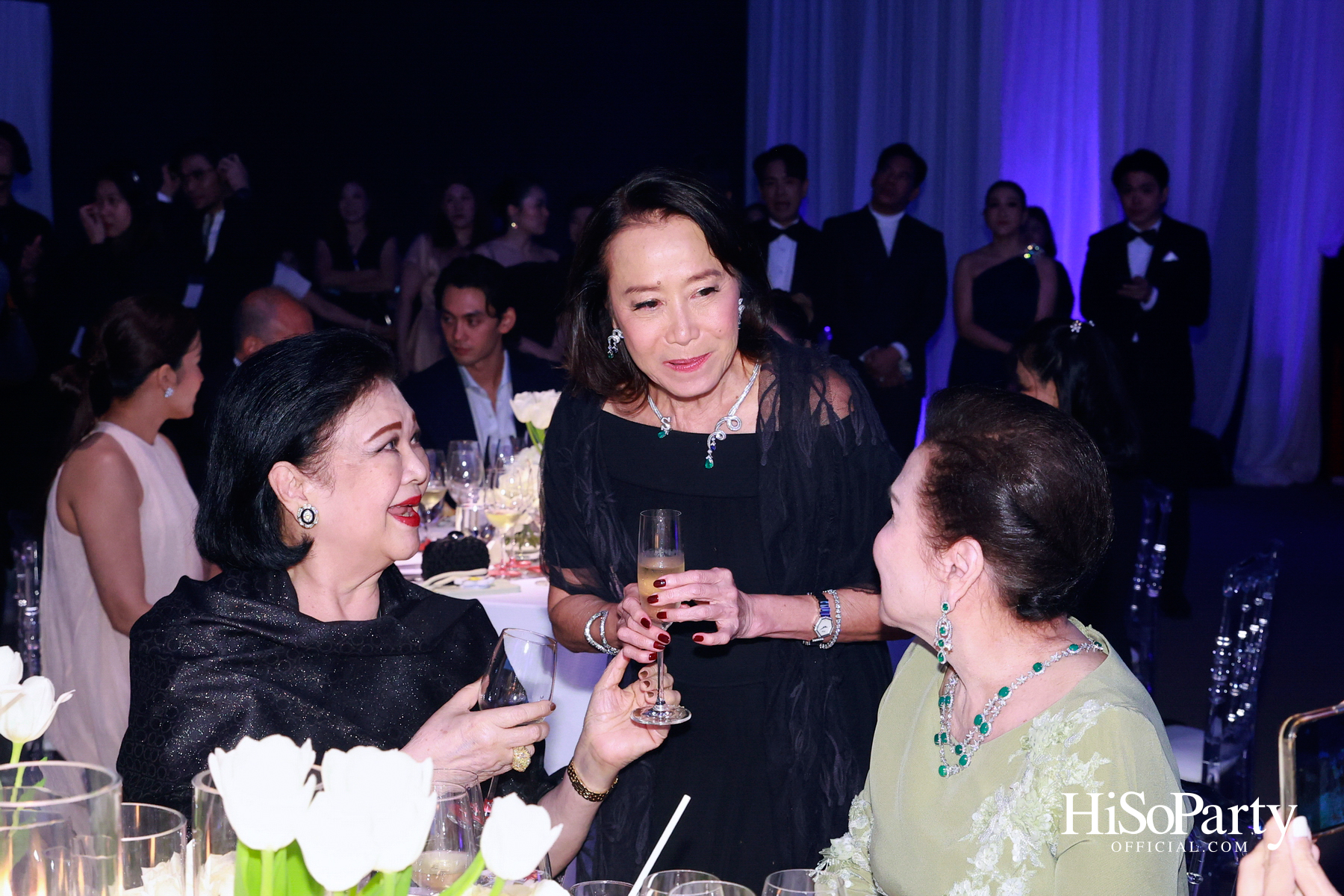 EM DISTRICT เนรมิตค่ำคืนสุดสง่างาม ‘LA BELLE et LE BEAU 2025’ เปิดตัว 15 หนุ่มสาว GEN Z ที่มากด้วยความสามารถ และแพชชั่น