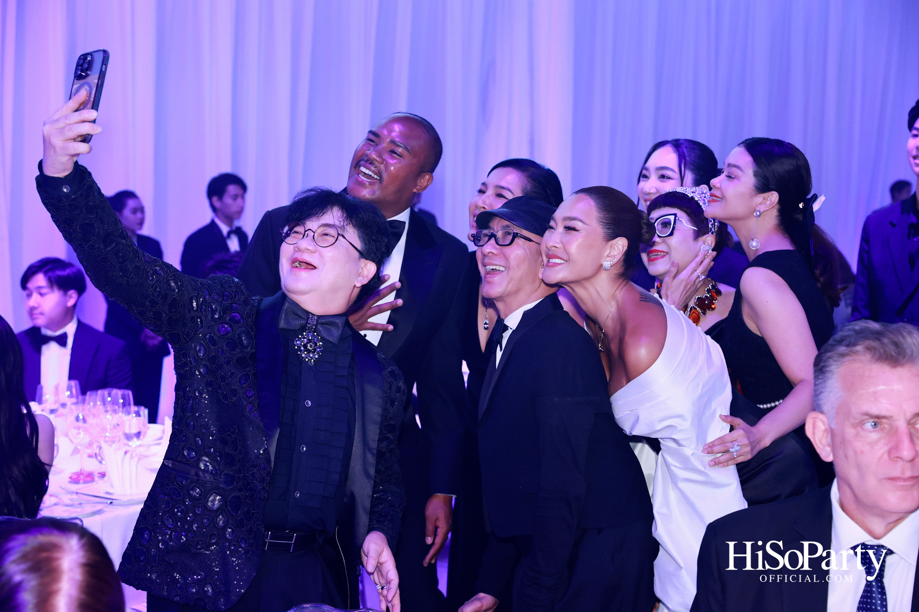 EM DISTRICT เนรมิตค่ำคืนสุดสง่างาม ‘LA BELLE et LE BEAU 2025’ เปิดตัว 15 หนุ่มสาว GEN Z ที่มากด้วยความสามารถ และแพชชั่น