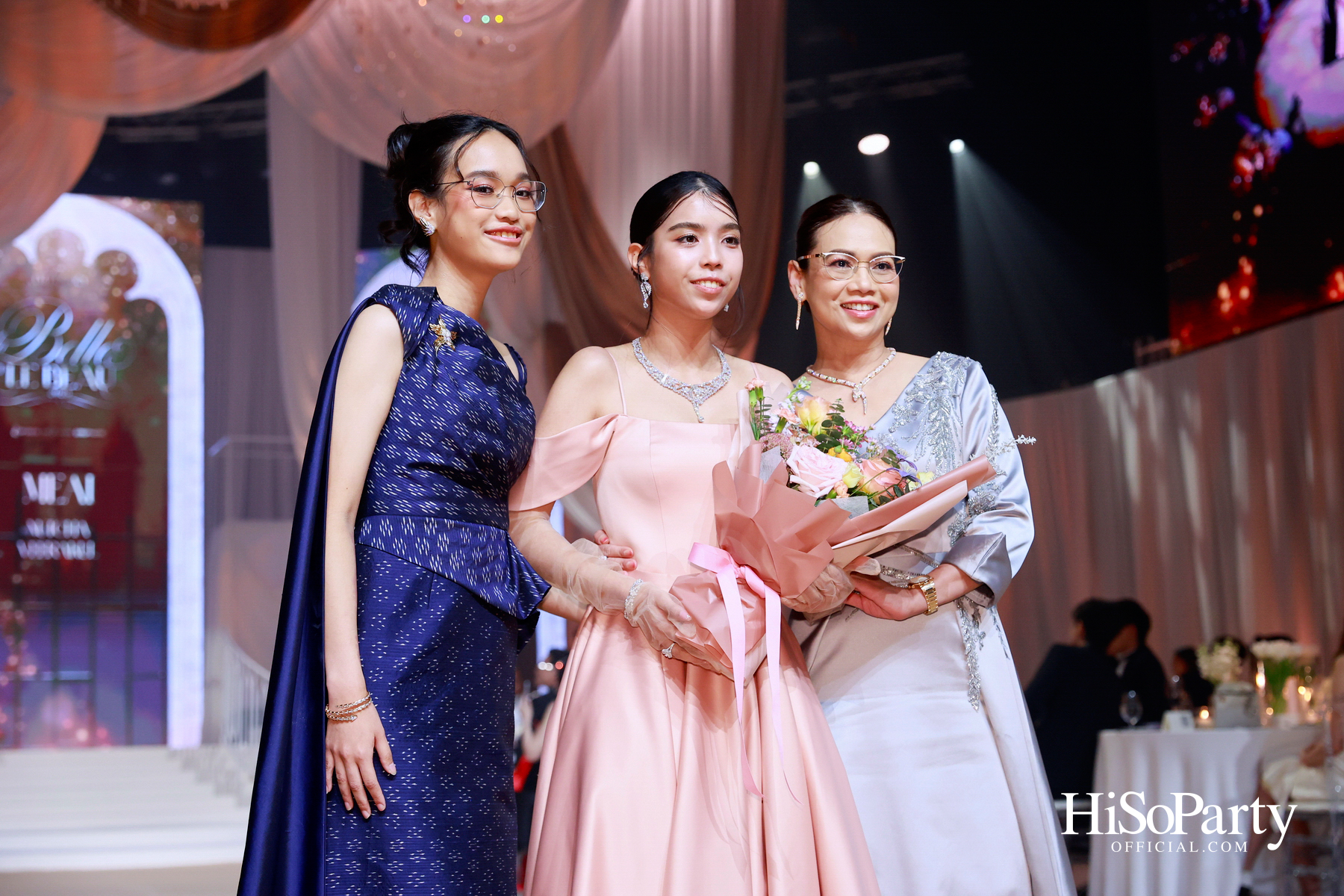 EM DISTRICT เนรมิตค่ำคืนสุดสง่างาม ‘LA BELLE et LE BEAU 2025’ เปิดตัว 15 หนุ่มสาว GEN Z ที่มากด้วยความสามารถ และแพชชั่น