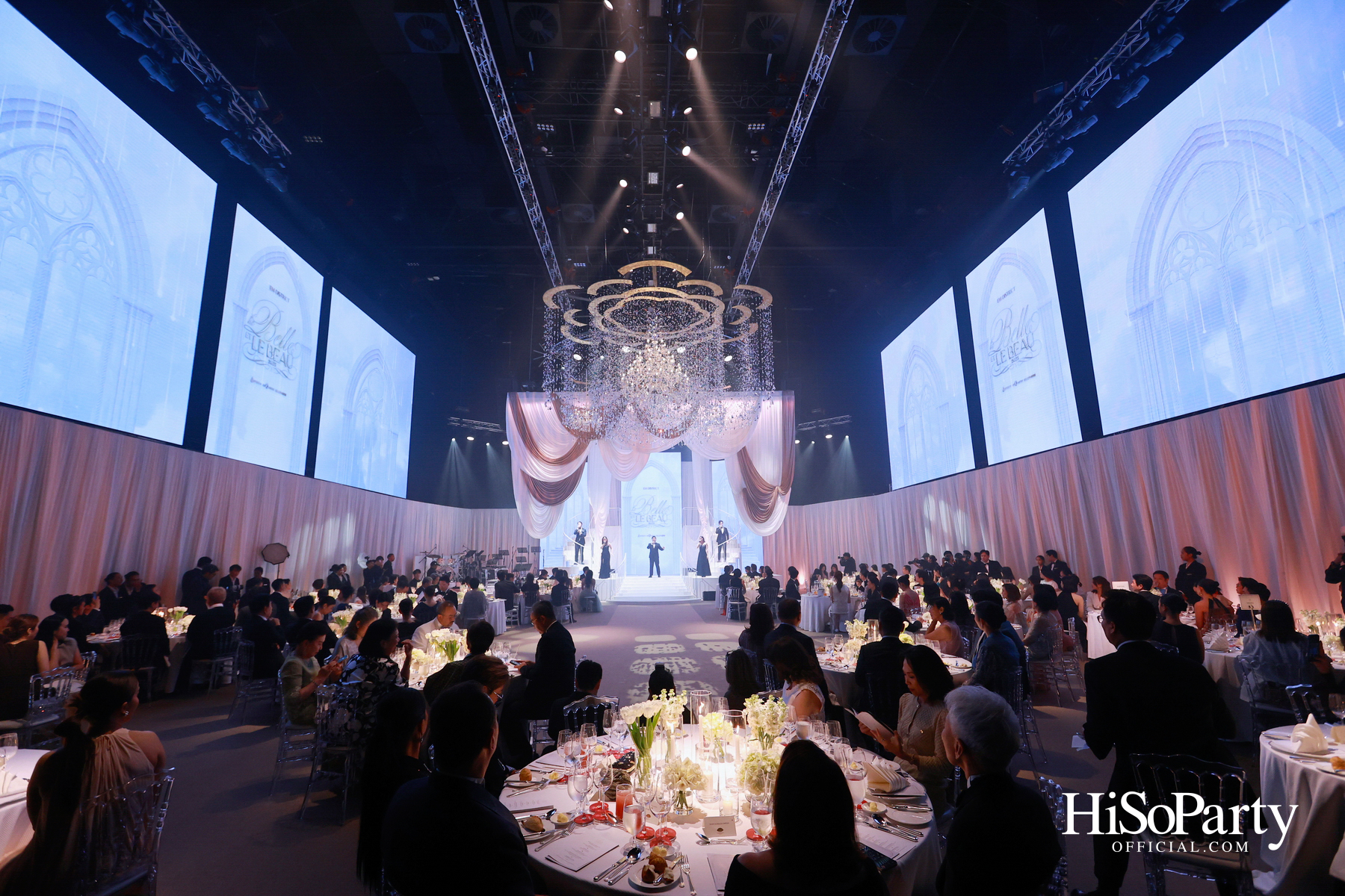 EM DISTRICT เนรมิตค่ำคืนสุดสง่างาม ‘LA BELLE et LE BEAU 2025’ เปิดตัว 15 หนุ่มสาว GEN Z ที่มากด้วยความสามารถ และแพชชั่น