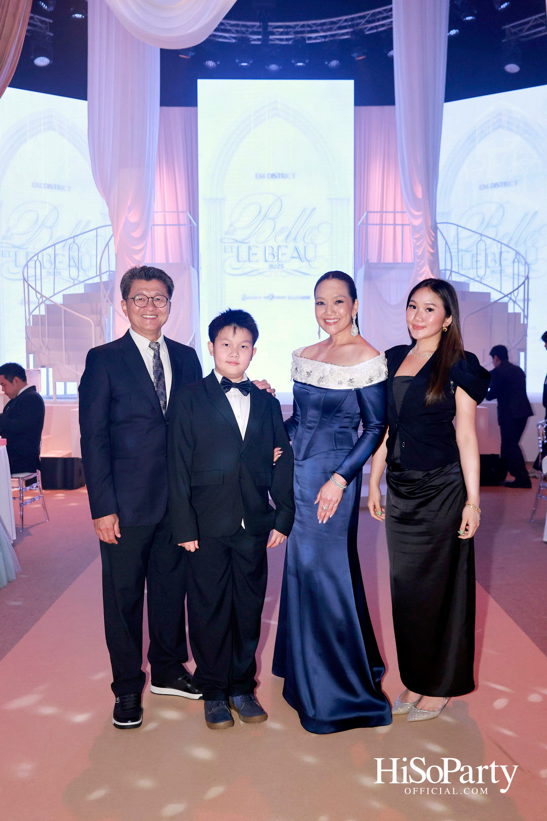 EM DISTRICT เนรมิตค่ำคืนสุดสง่างาม ‘LA BELLE et LE BEAU 2025’ เปิดตัว 15 หนุ่มสาว GEN Z ที่มากด้วยความสามารถ และแพชชั่น