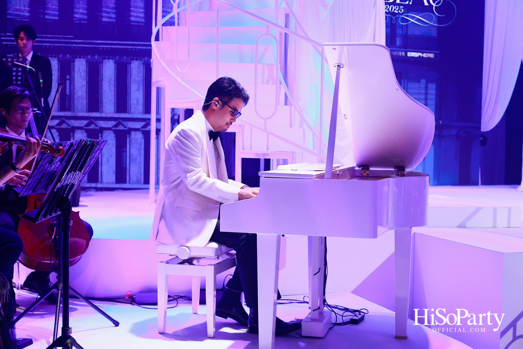 EM DISTRICT เนรมิตค่ำคืนสุดสง่างาม ‘LA BELLE et LE BEAU 2025’ เปิดตัว 15 หนุ่มสาว GEN Z ที่มากด้วยความสามารถ และแพชชั่น