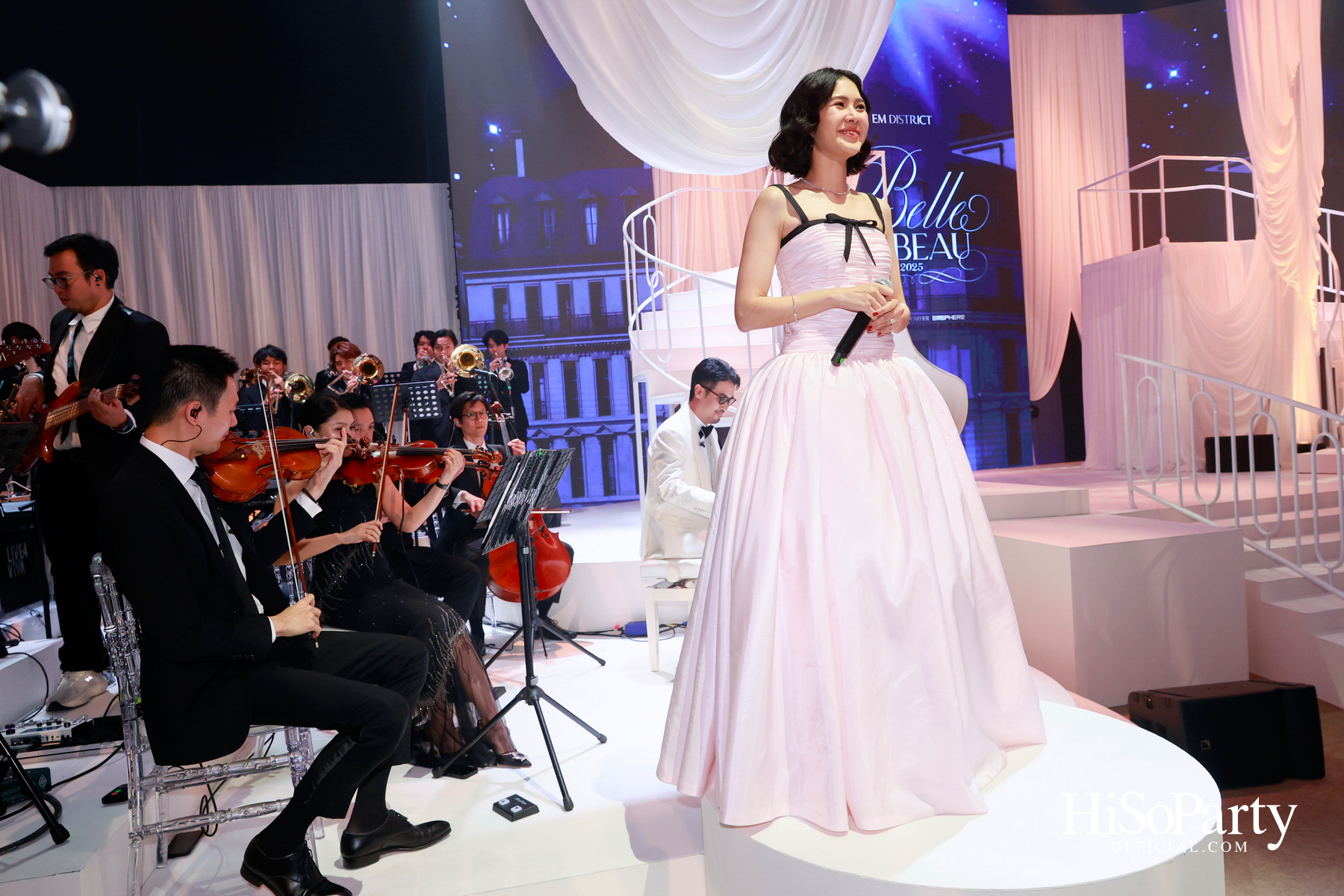 EM DISTRICT เนรมิตค่ำคืนสุดสง่างาม ‘LA BELLE et LE BEAU 2025’ เปิดตัว 15 หนุ่มสาว GEN Z ที่มากด้วยความสามารถ และแพชชั่น