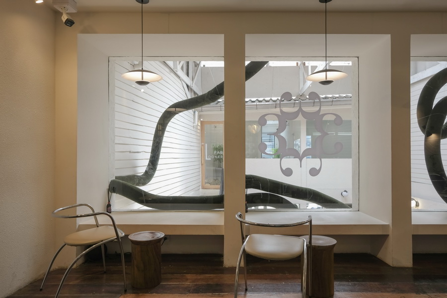 ‘นิว ชยภัค’ ชวนเช็กอิน ‘Erb x COF AND COW’ คาเฟ่หอมที่สุดในกรุงเทพฯ กับประสบการณ์ ‘ฟื้น ตื่น รื่นรมย์’ ถึง 31 สิงหาคมนี้