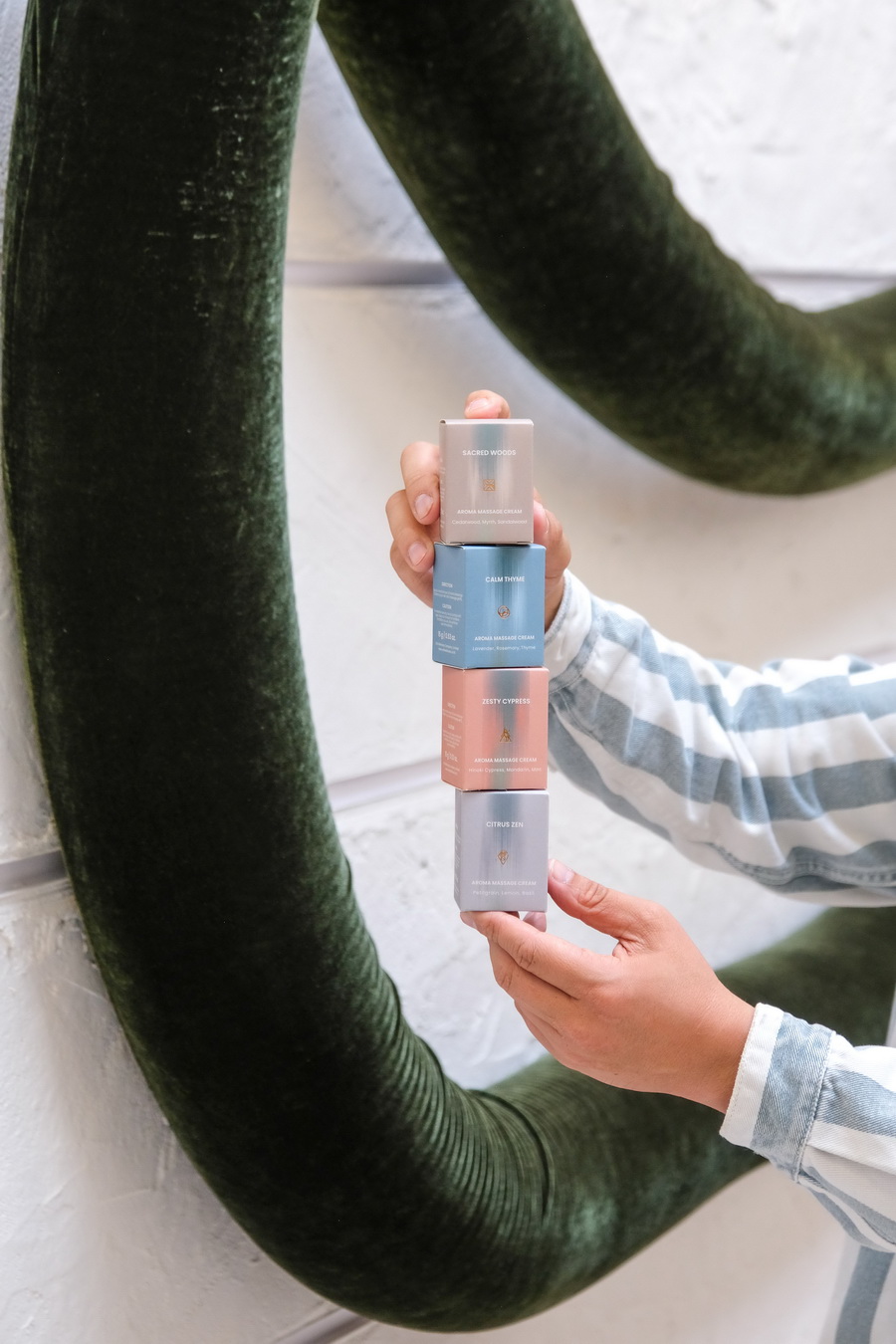 ‘นิว ชยภัค’ ชวนเช็กอิน ‘Erb x COF AND COW’ คาเฟ่หอมที่สุดในกรุงเทพฯ กับประสบการณ์ ‘ฟื้น ตื่น รื่นรมย์’ ถึง 31 สิงหาคมนี้