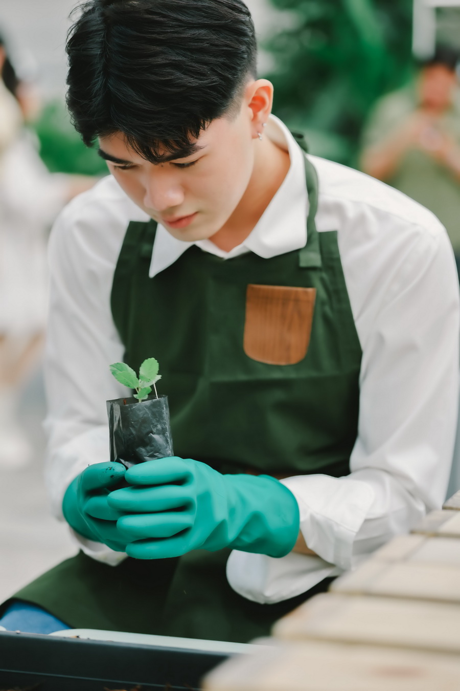 EM DISTRICT ชวน 15 หนุ่มสาว LA BELLE et LE BEAU รุ่น 2 ร่วมกิจกรรมเพื่อสังคม ปลูกต้นกล้าเพื่อโลกสีเขียว