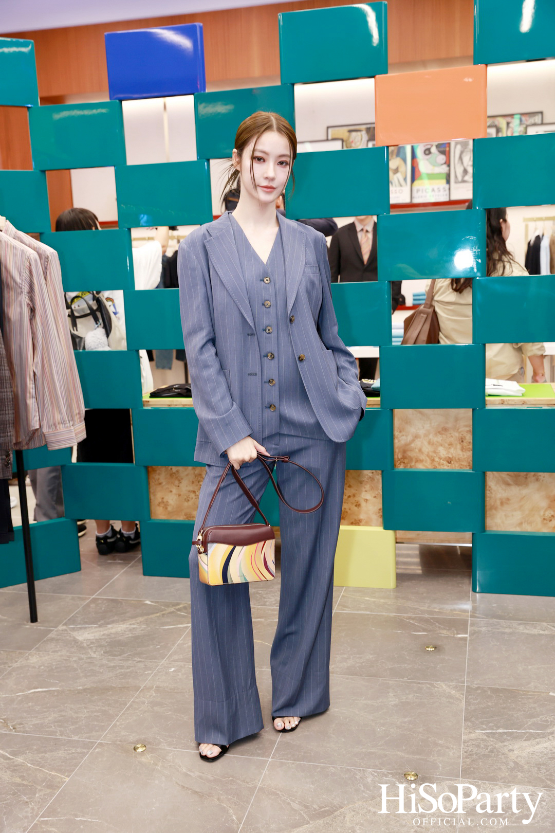 Paul Smith เปิดแฟล็กชิพสโตร์แห่งใหม่ที่เอ็มควอเทียร์ ใหญ่ที่สุดในเอเชียตะวันออกเฉียงใต้ พร้อมเผยคอลเลกชัน Autumn/Winter 2025