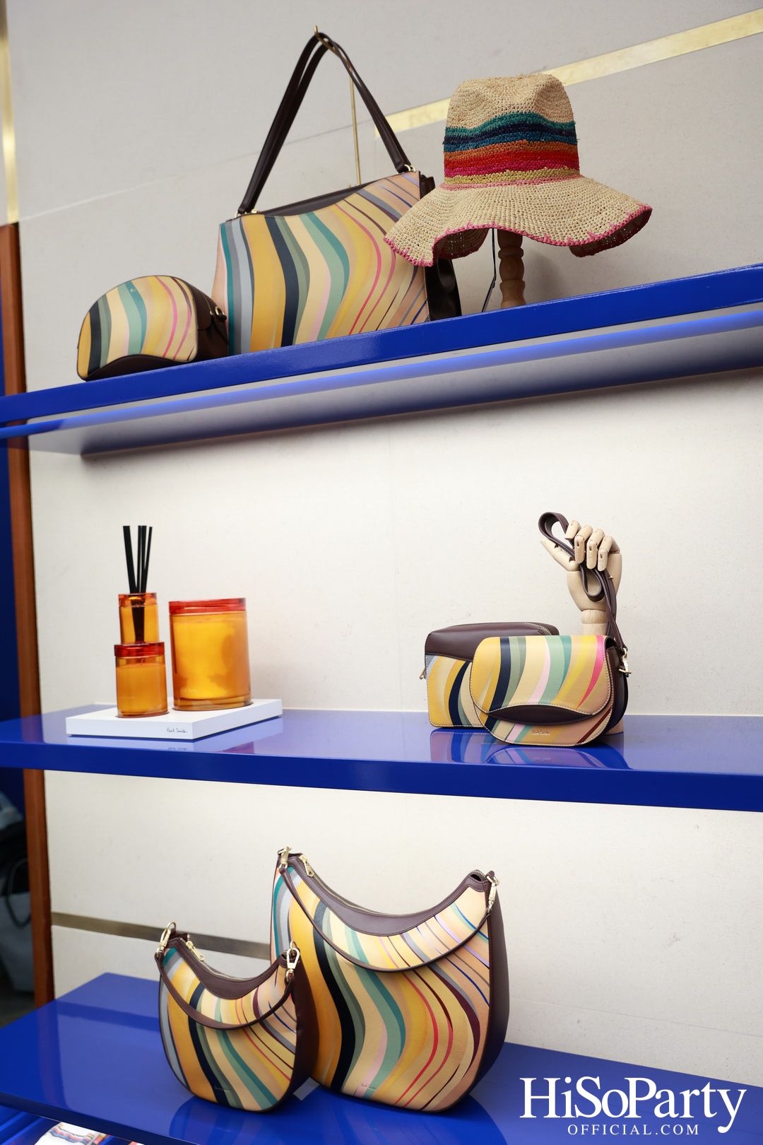 Paul Smith เปิดแฟล็กชิพสโตร์แห่งใหม่ที่เอ็มควอเทียร์ ใหญ่ที่สุดในเอเชียตะวันออกเฉียงใต้ พร้อมเผยคอลเลกชัน Autumn/Winter 2025