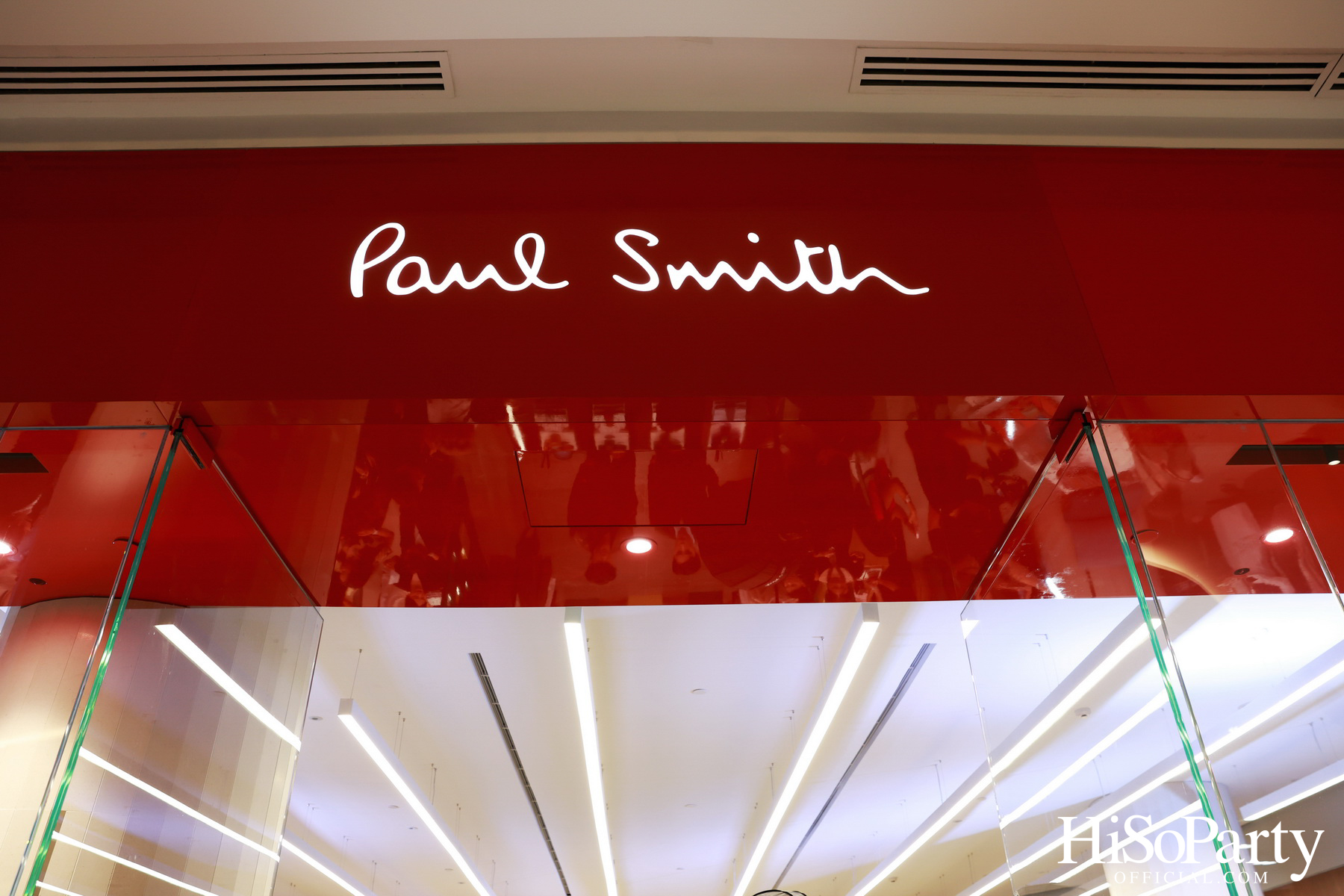 Paul Smith เปิดแฟล็กชิพสโตร์แห่งใหม่ที่เอ็มควอเทียร์ ใหญ่ที่สุดในเอเชียตะวันออกเฉียงใต้ พร้อมเผยคอลเลกชัน Autumn/Winter 2025