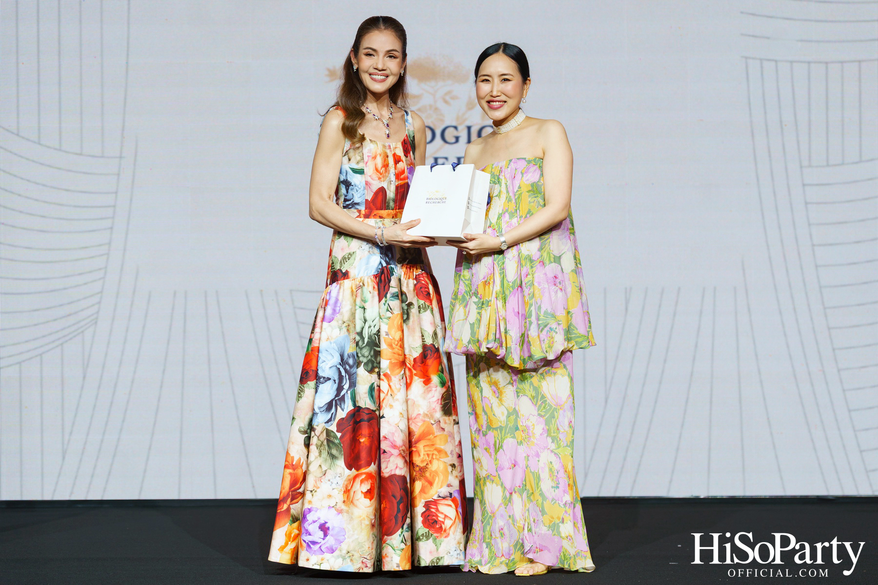 'The Heart of Sharing – หัวใจแห่งการแบ่งปัน' ฉลอง 22 ปี HiSoParty กาล่าดินเนอร์การกุศล