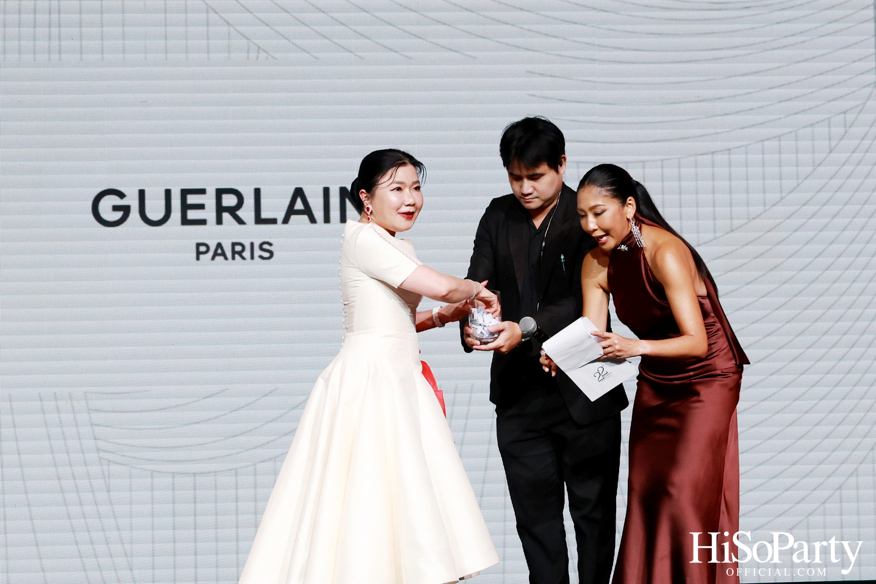 'The Heart of Sharing – หัวใจแห่งการแบ่งปัน' ฉลอง 22 ปี HiSoParty กาล่าดินเนอร์การกุศล