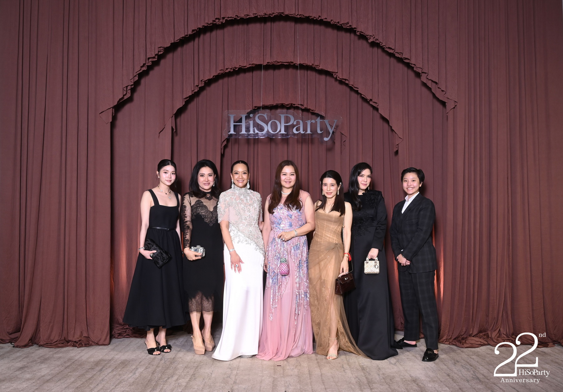 'The Heart of Sharing – หัวใจแห่งการแบ่งปัน' ฉลอง 22 ปี HiSoParty กาล่าดินเนอร์การกุศล (PORTRAIT)