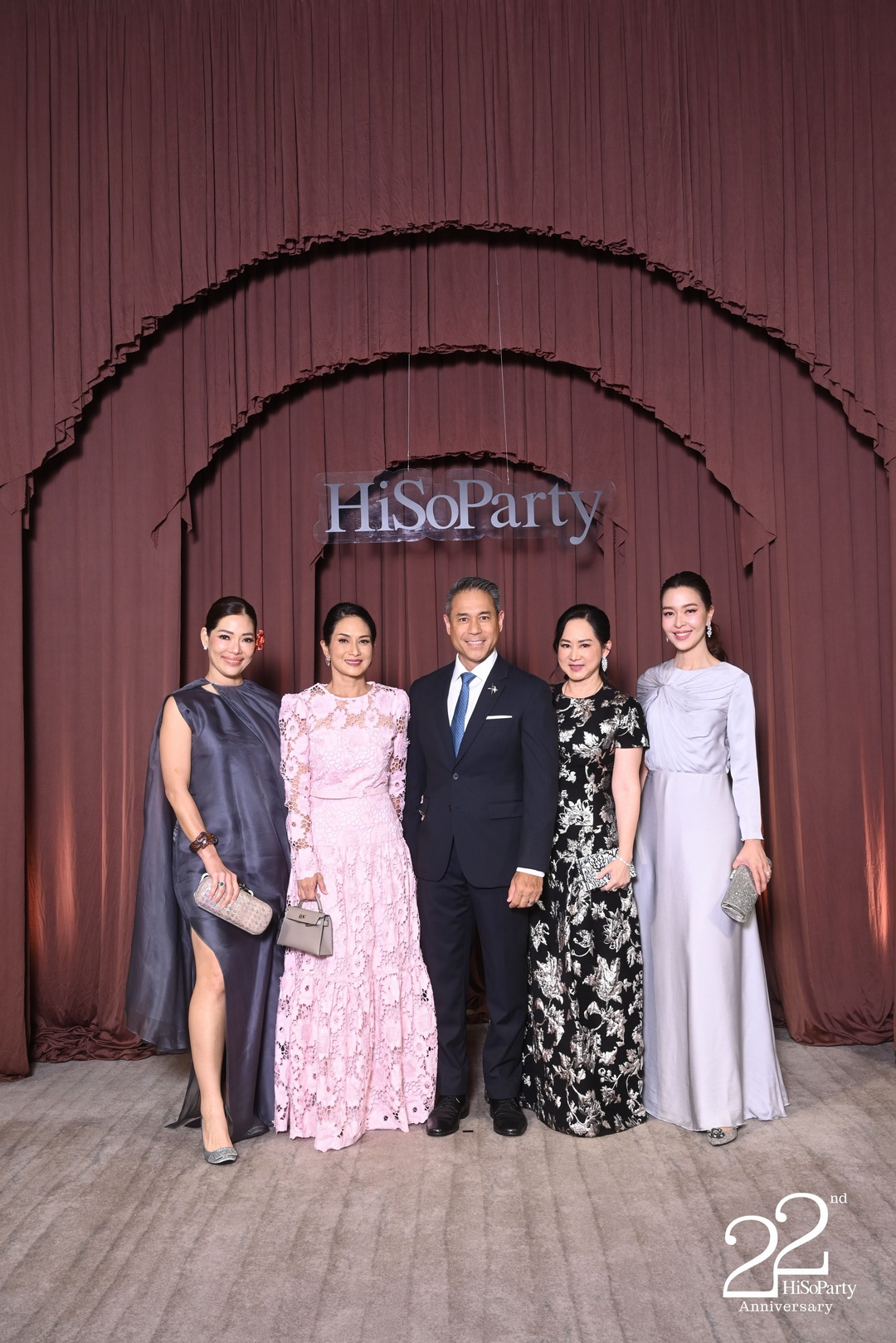 'The Heart of Sharing – หัวใจแห่งการแบ่งปัน' ฉลอง 22 ปี HiSoParty กาล่าดินเนอร์การกุศล (PORTRAIT)