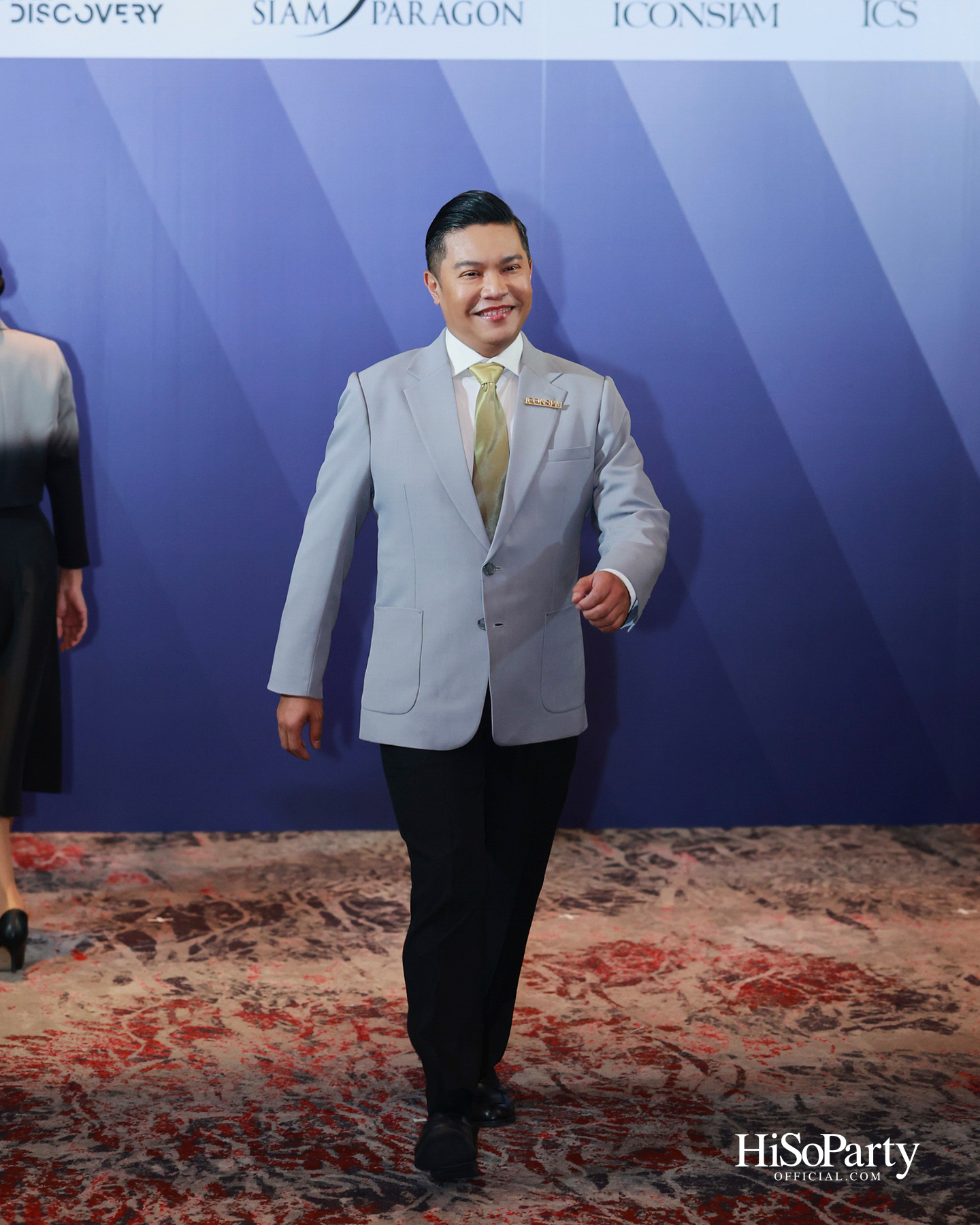 กลุ่มวันสยามยกระดับการบริการสู่มาตรฐานเวิลด์คลาส เปิดตัวยูนิฟอร์มใหม่โดย POEM เสริมภาพลักษณ์การบริการเหนือระดับ