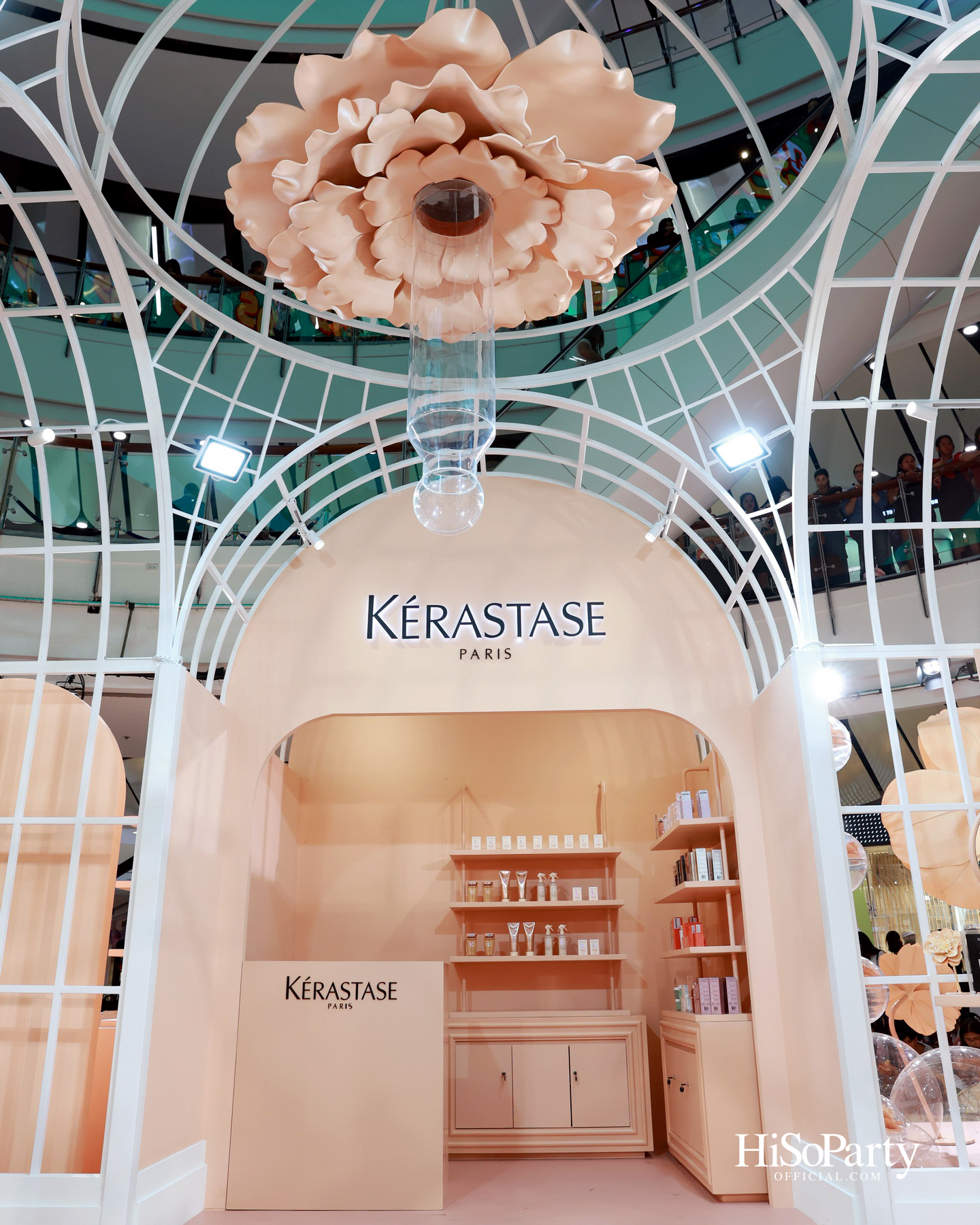Kérastase เปิดตัว ‘Gloss Absolu’ คอลเลกชันใหม่ ครั้งแรก! กับเทคโนโลยี Hydra-Glazing เพื่อผมเงางามระดับโอตกูตูร์