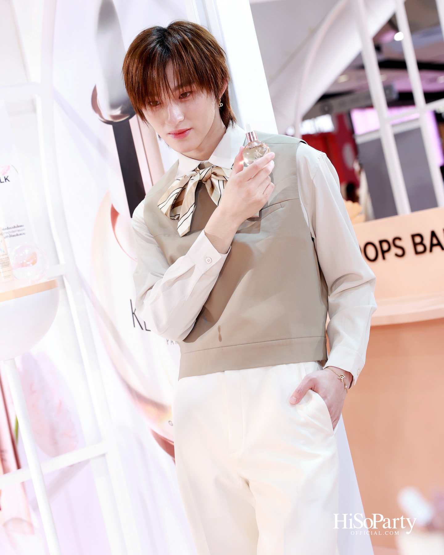 Kérastase เปิดตัว ‘Gloss Absolu’ คอลเลกชันใหม่ ครั้งแรก! กับเทคโนโลยี Hydra-Glazing เพื่อผมเงางามระดับโอตกูตูร์