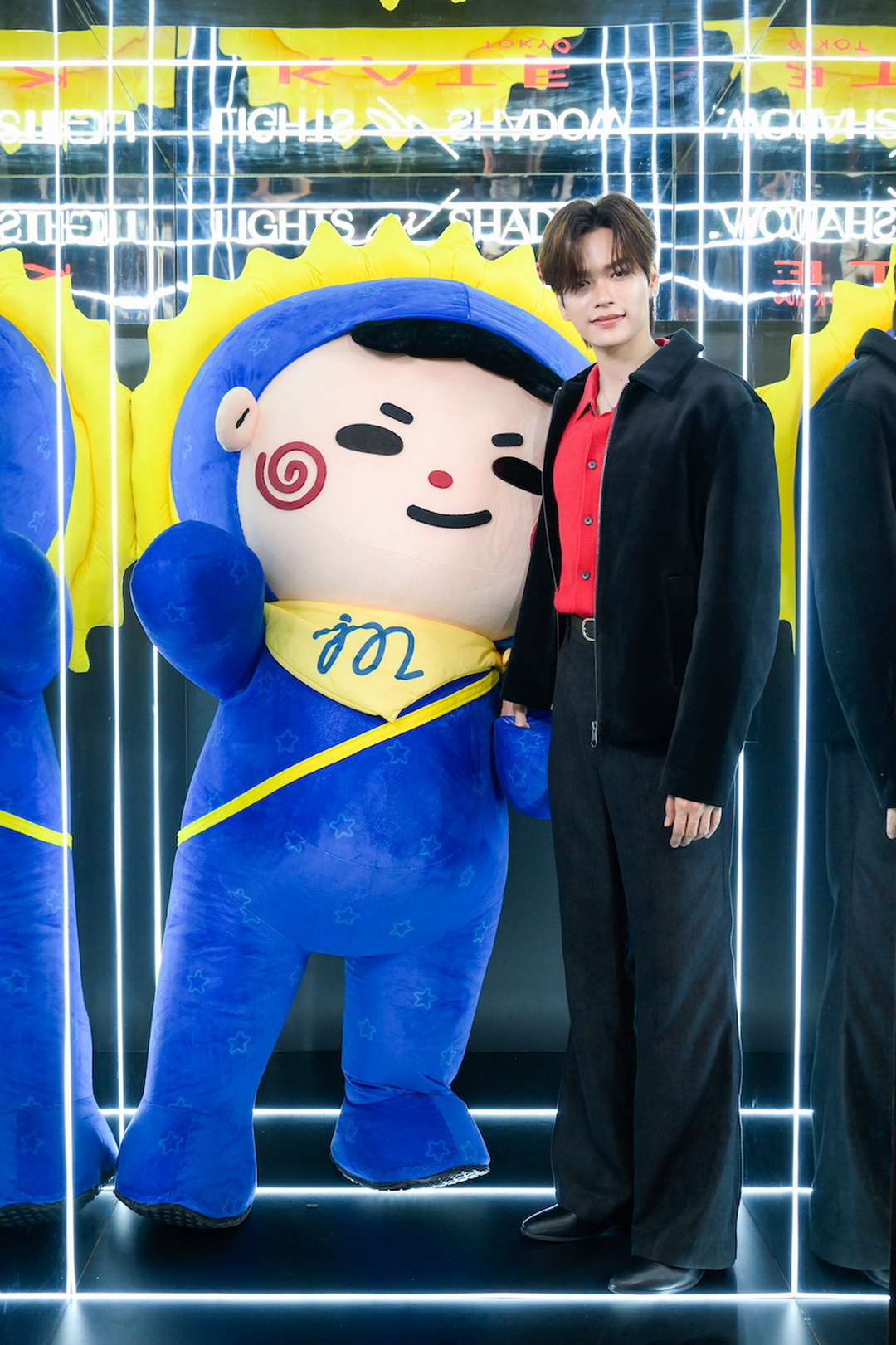 KATE ร่วมกับ EVEANDBOY และ เดอะมอลล์ไลฟ์สโตร์ บางกะปิ จัดงาน ‘LIGHTS ON SHADOW’ Event