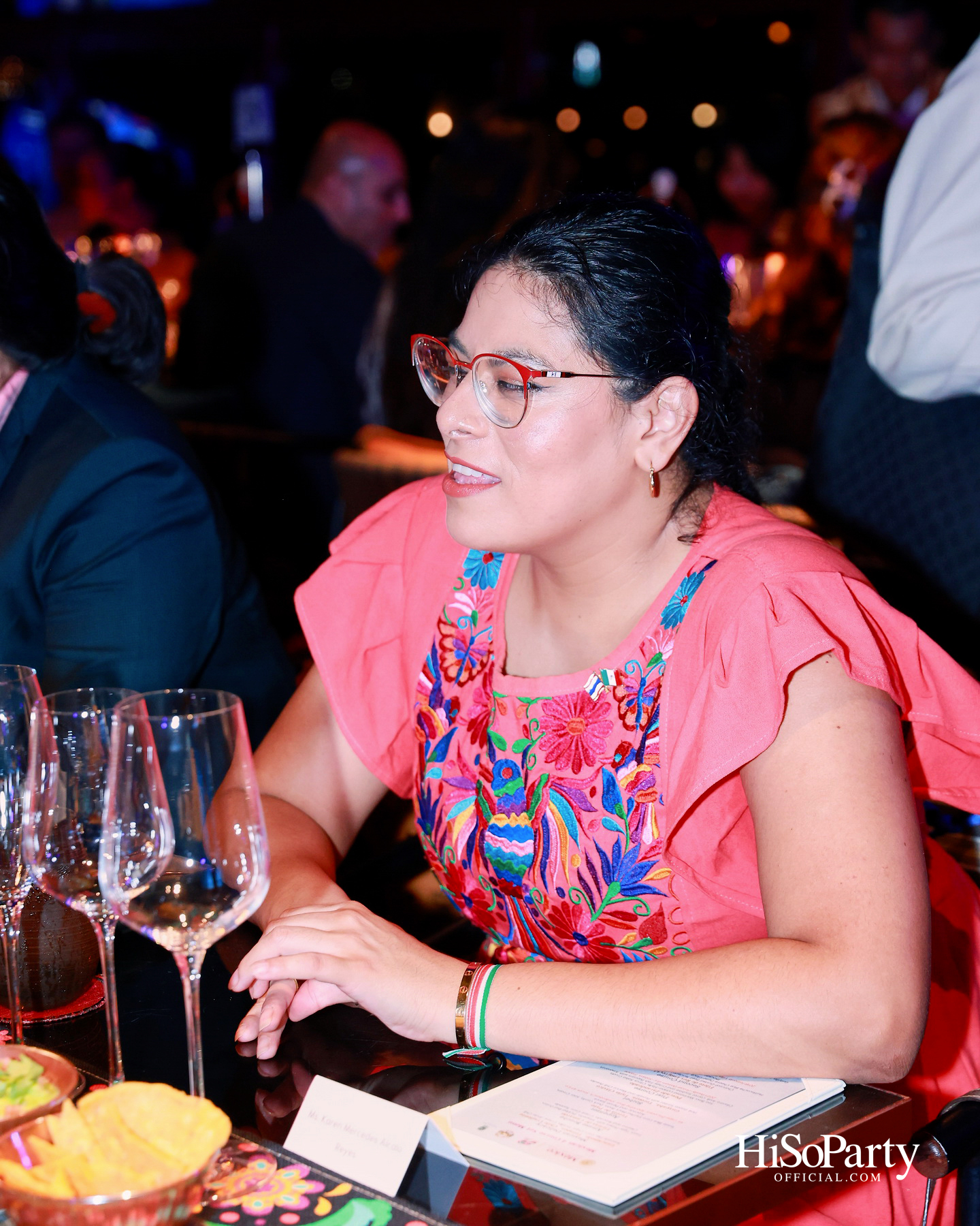 กาล่าดินเนอร์คอนเสิร์ตโดย Mariachi Bonitas de Dinorah บนเรือแซฟฟรอน เฉลิมฉลอง 50 ปี ความสัมพันธ์ทางการทูตไทย–เม็กซิโก