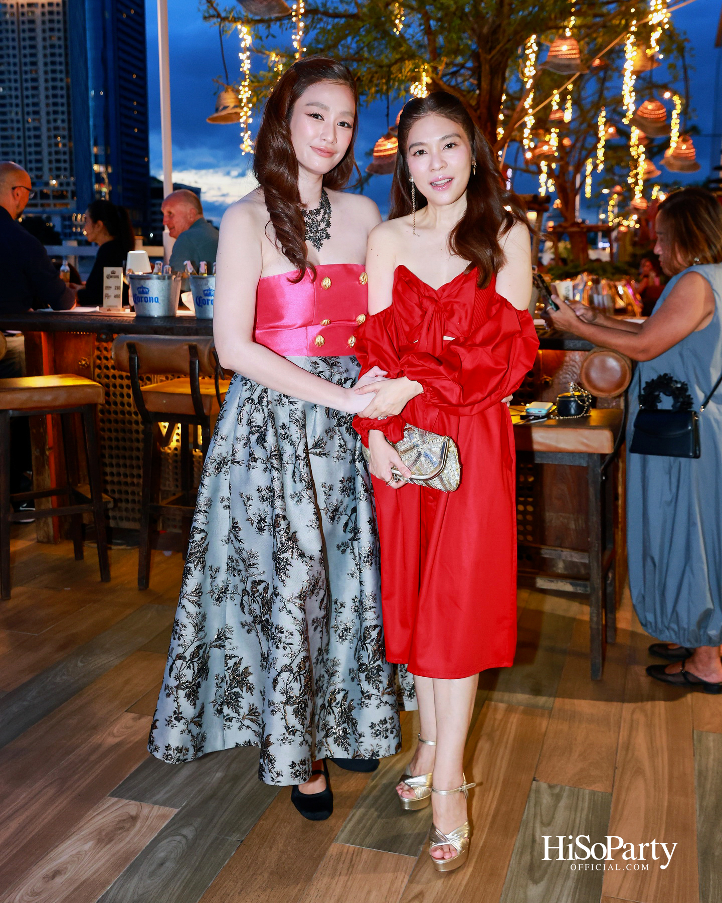 กาล่าดินเนอร์คอนเสิร์ตโดย Mariachi Bonitas de Dinorah บนเรือแซฟฟรอน เฉลิมฉลอง 50 ปี ความสัมพันธ์ทางการทูตไทย–เม็กซิโก