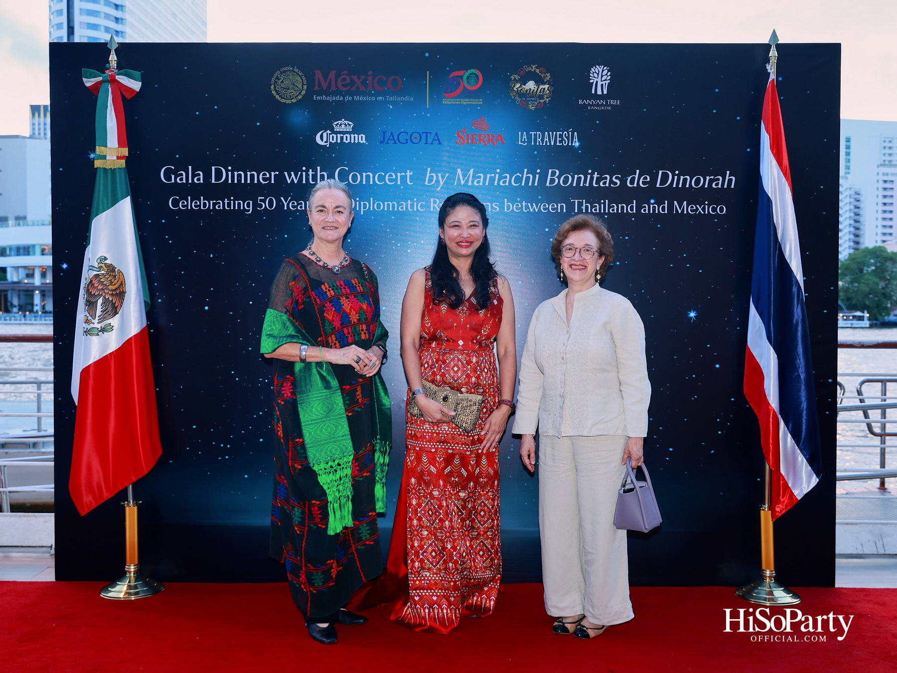 กาล่าดินเนอร์คอนเสิร์ตโดย Mariachi Bonitas de Dinorah บนเรือแซฟฟรอน เฉลิมฉลอง 50 ปี ความสัมพันธ์ทางการทูตไทย–เม็กซิโก