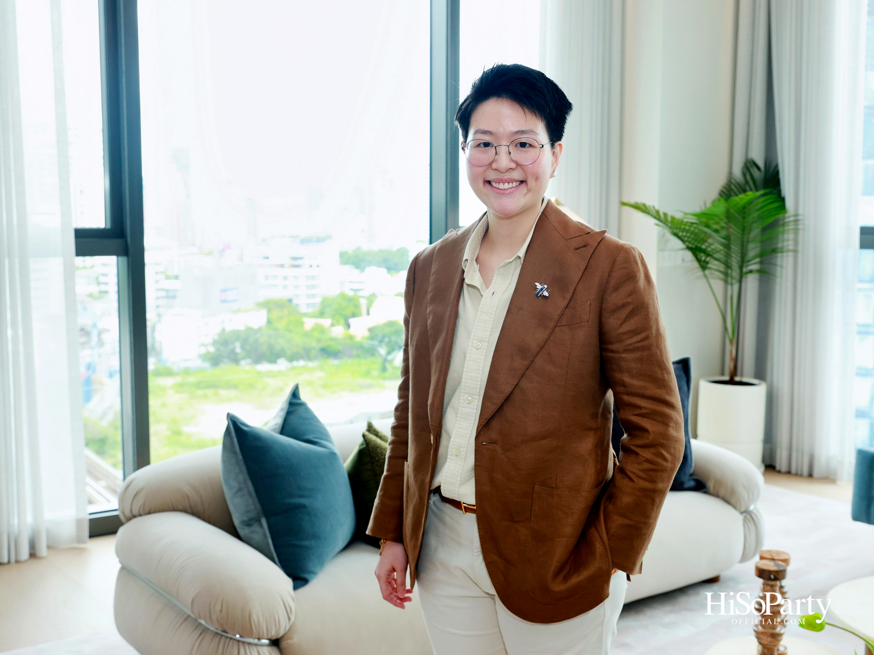 PRIVATE SHOWCASE AT SCOPE THONGLOR FEATURING SHOW UNIT ALONGSIDE MASTERPIECES CURATED BY BEAUTY GEMS