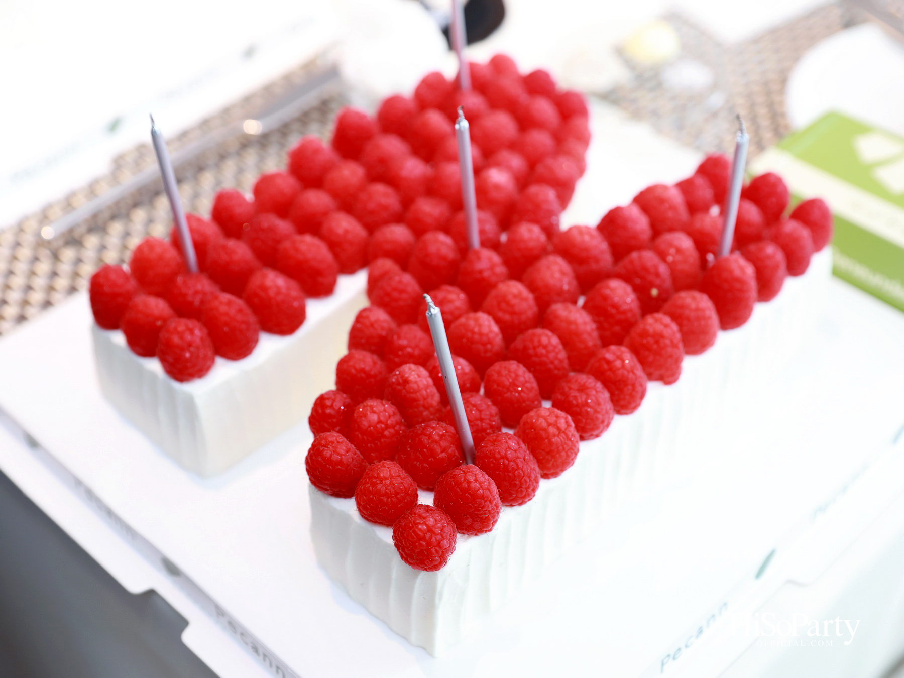 PRIVATE SHOWCASE AT SCOPE THONGLOR FEATURING SHOW UNIT ALONGSIDE MASTERPIECES CURATED BY BEAUTY GEMS