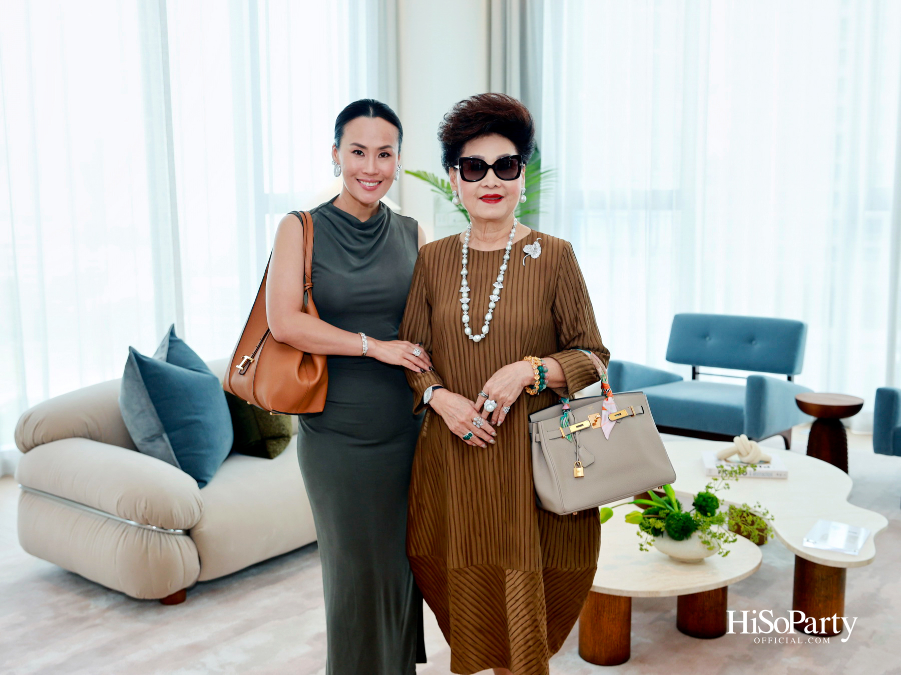 PRIVATE SHOWCASE AT SCOPE THONGLOR FEATURING SHOW UNIT ALONGSIDE MASTERPIECES CURATED BY BEAUTY GEMS