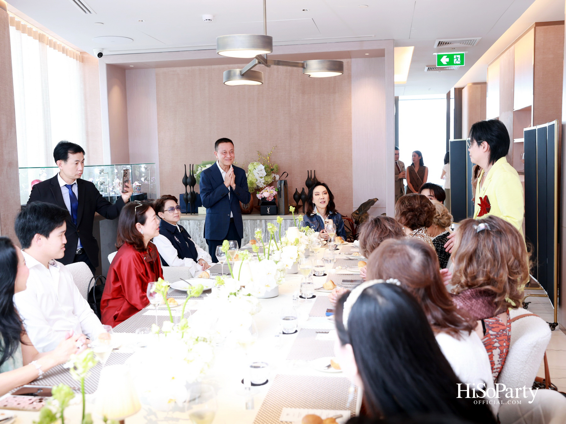 PRIVATE SHOWCASE AT SCOPE THONGLOR FEATURING SHOW UNIT ALONGSIDE MASTERPIECES CURATED BY BEAUTY GEMS